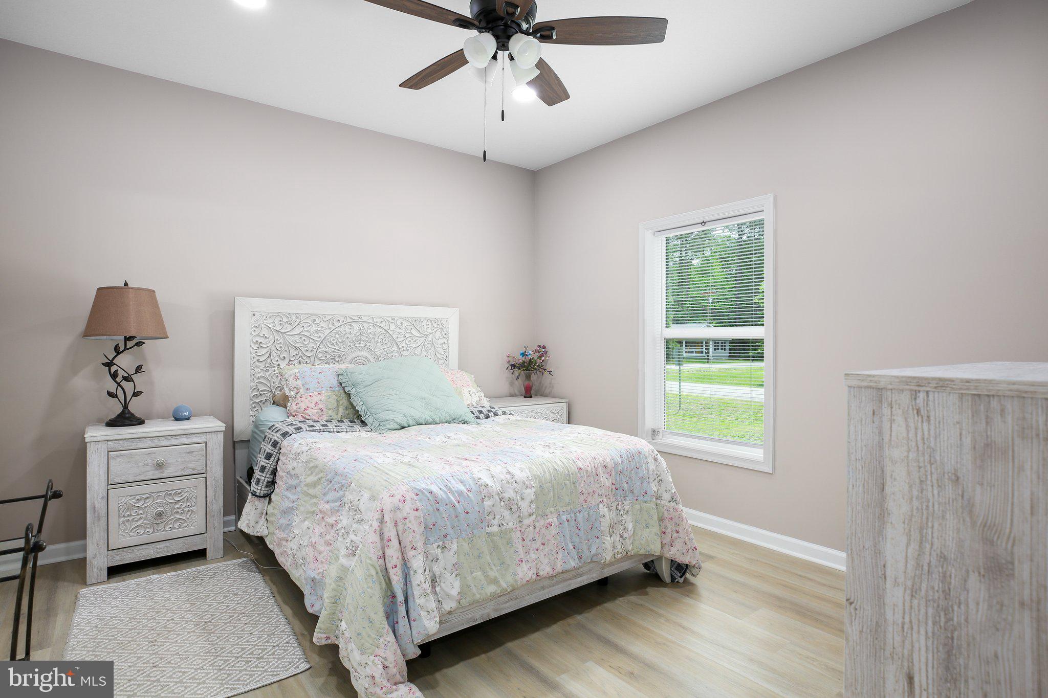 GLEBE HARBOR - Residential