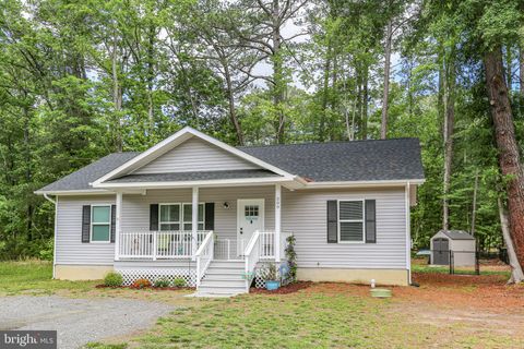 309 NORTH GLEBE ROAD MONTROSS VA 22520