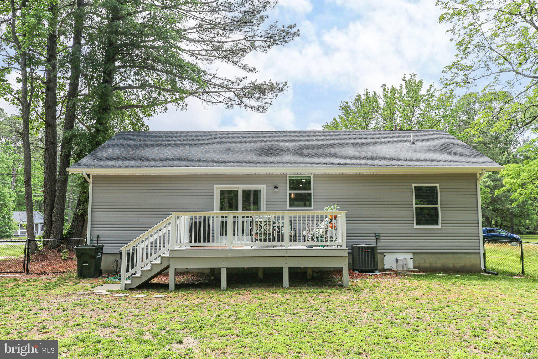 GLEBE HARBOR - Residential