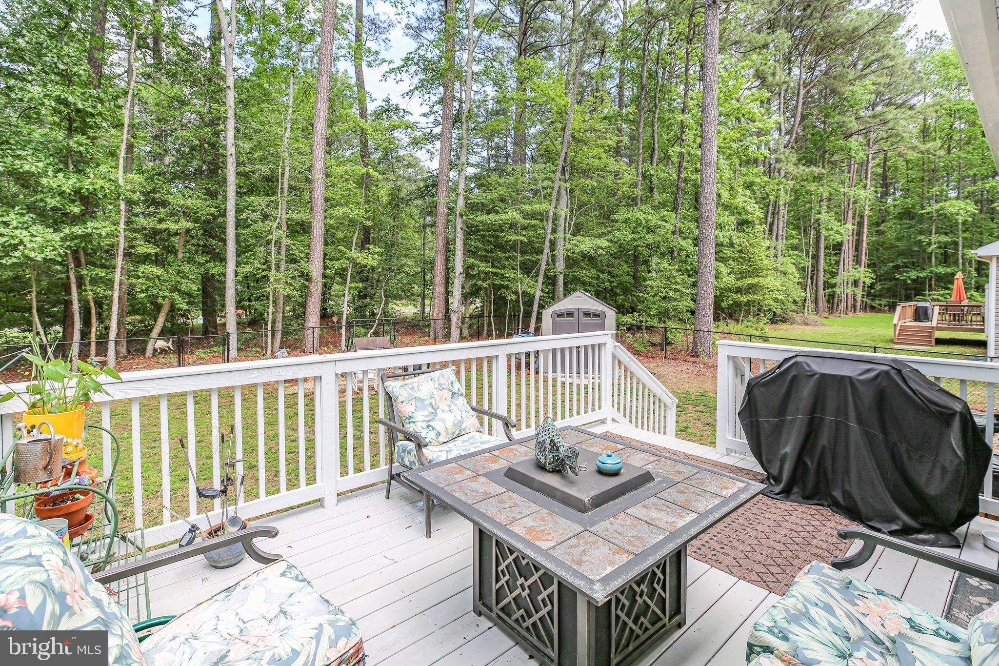 GLEBE HARBOR - Residential