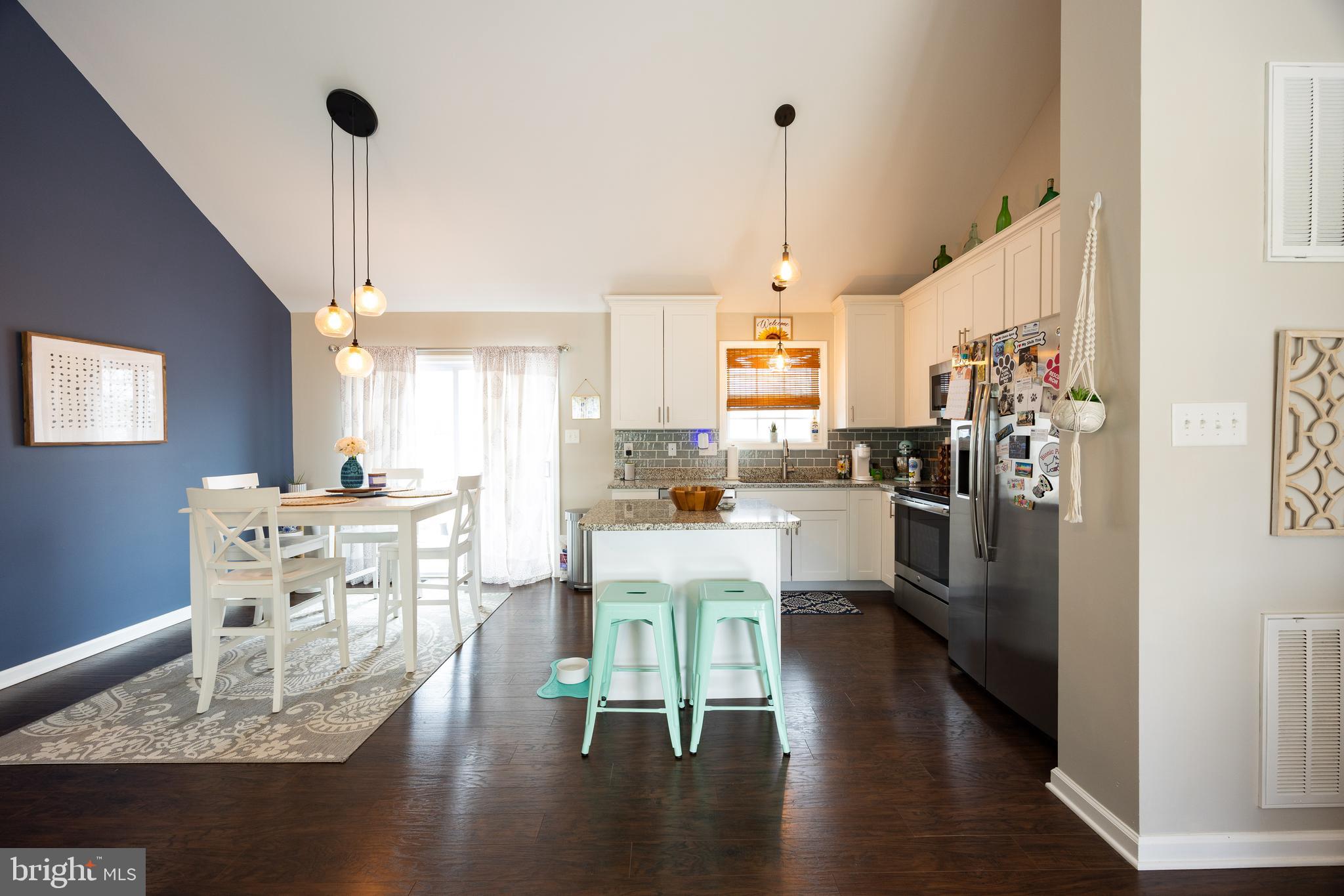 RED HILL - Residential