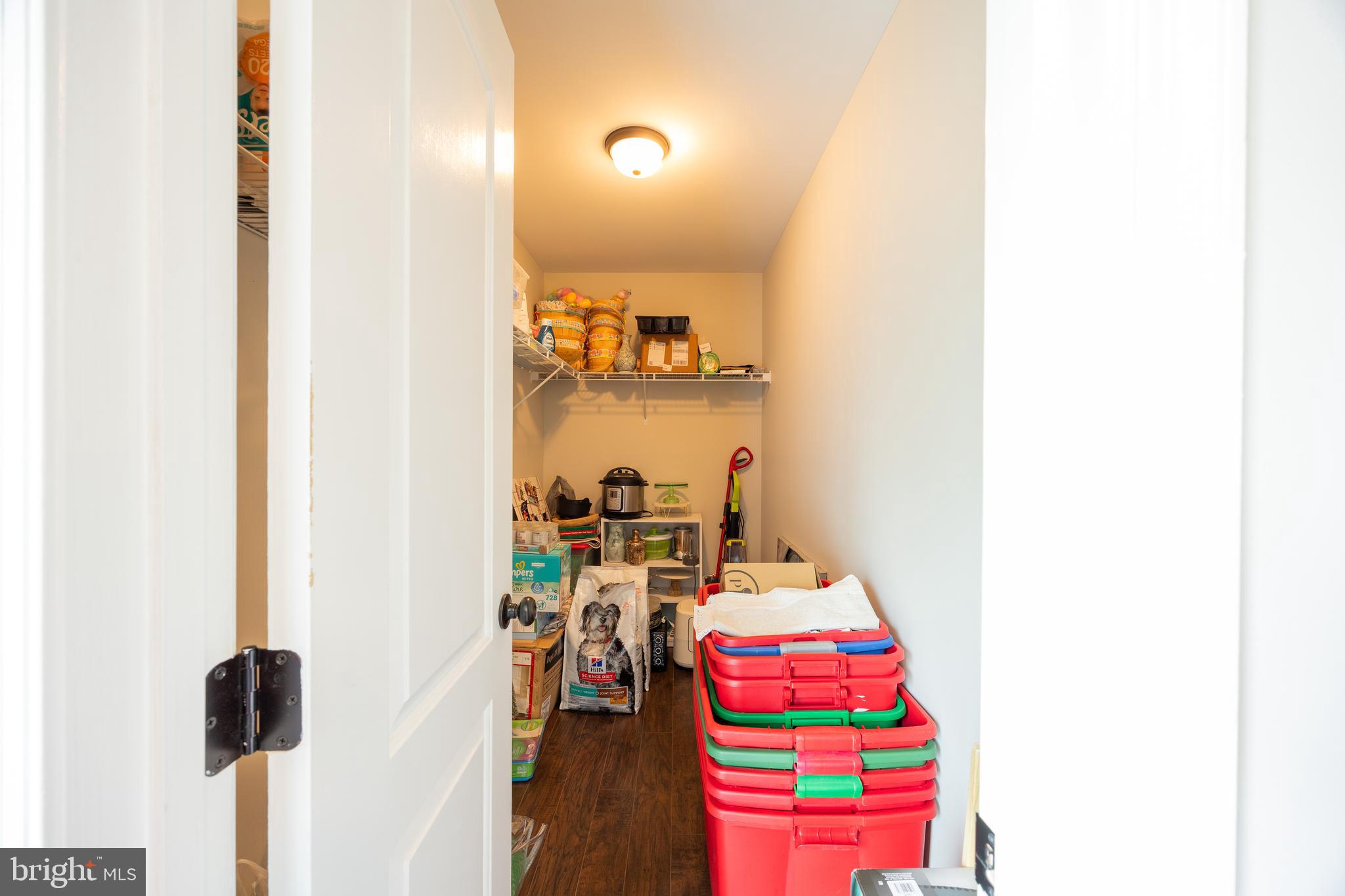 RED HILL - Residential