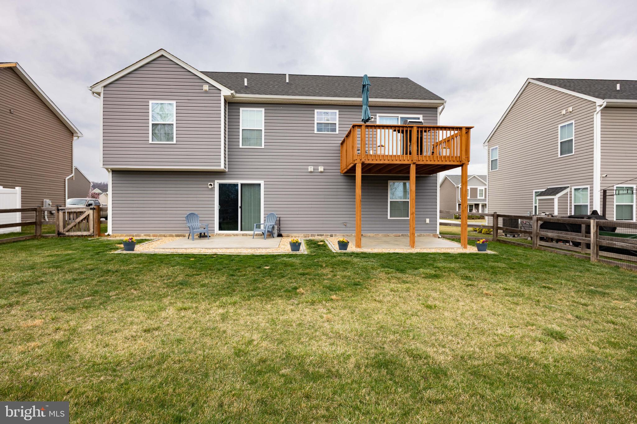 RED HILL - Residential