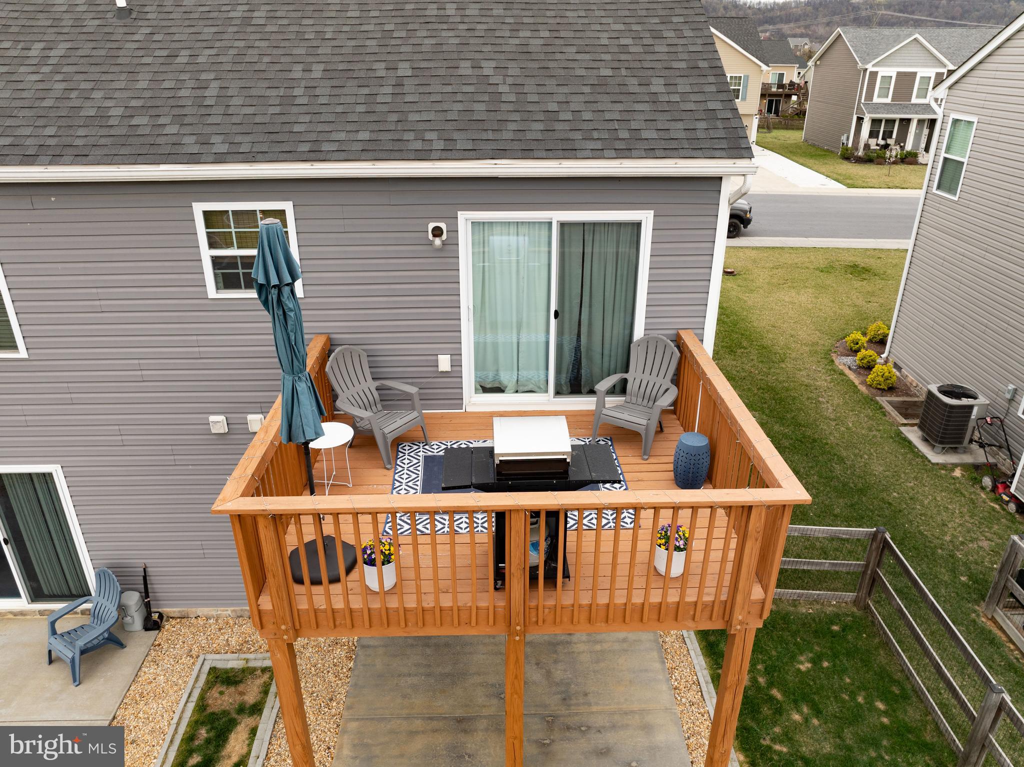 RED HILL - Residential