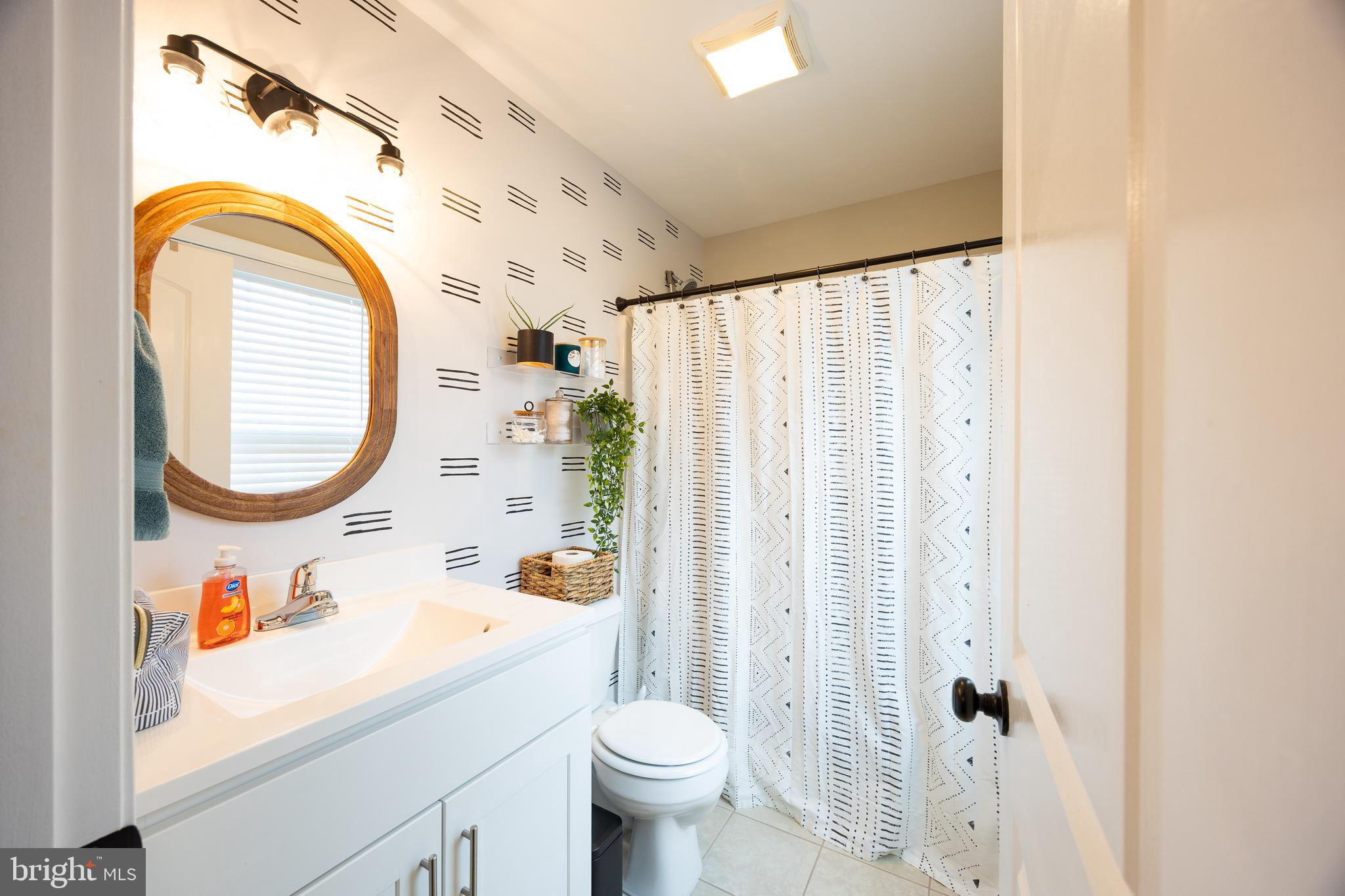 RED HILL - Residential