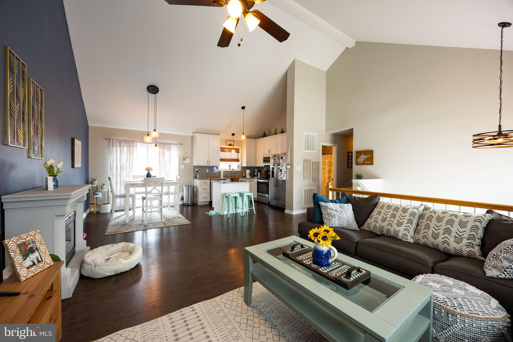 RED HILL - Residential