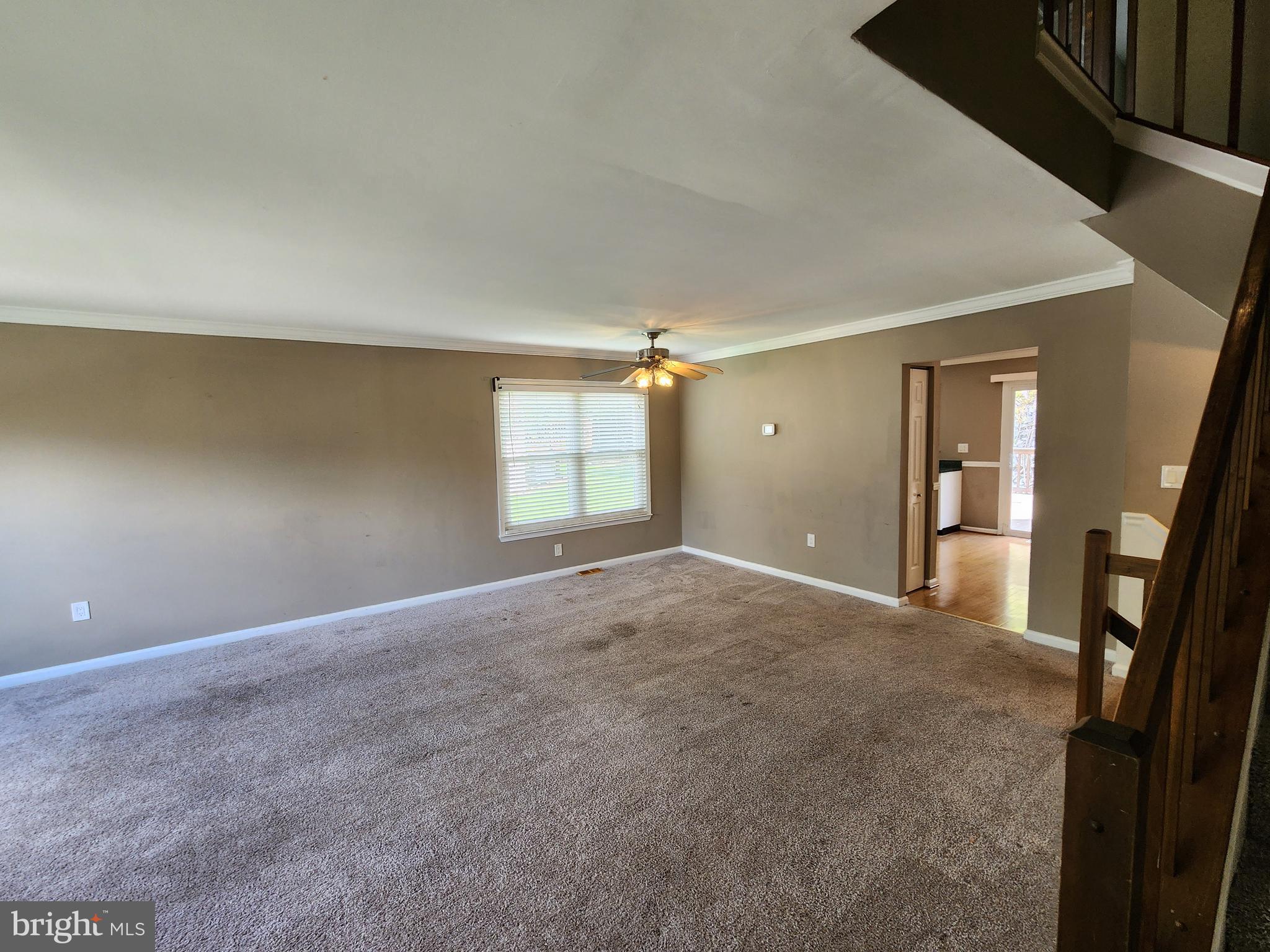 RIVERCHASE - Residential