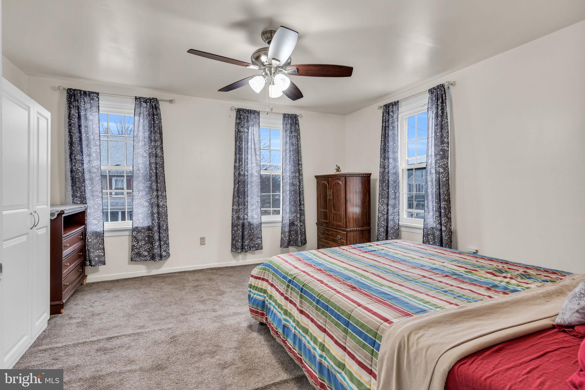 PALMYRA BOROUGH - Residential