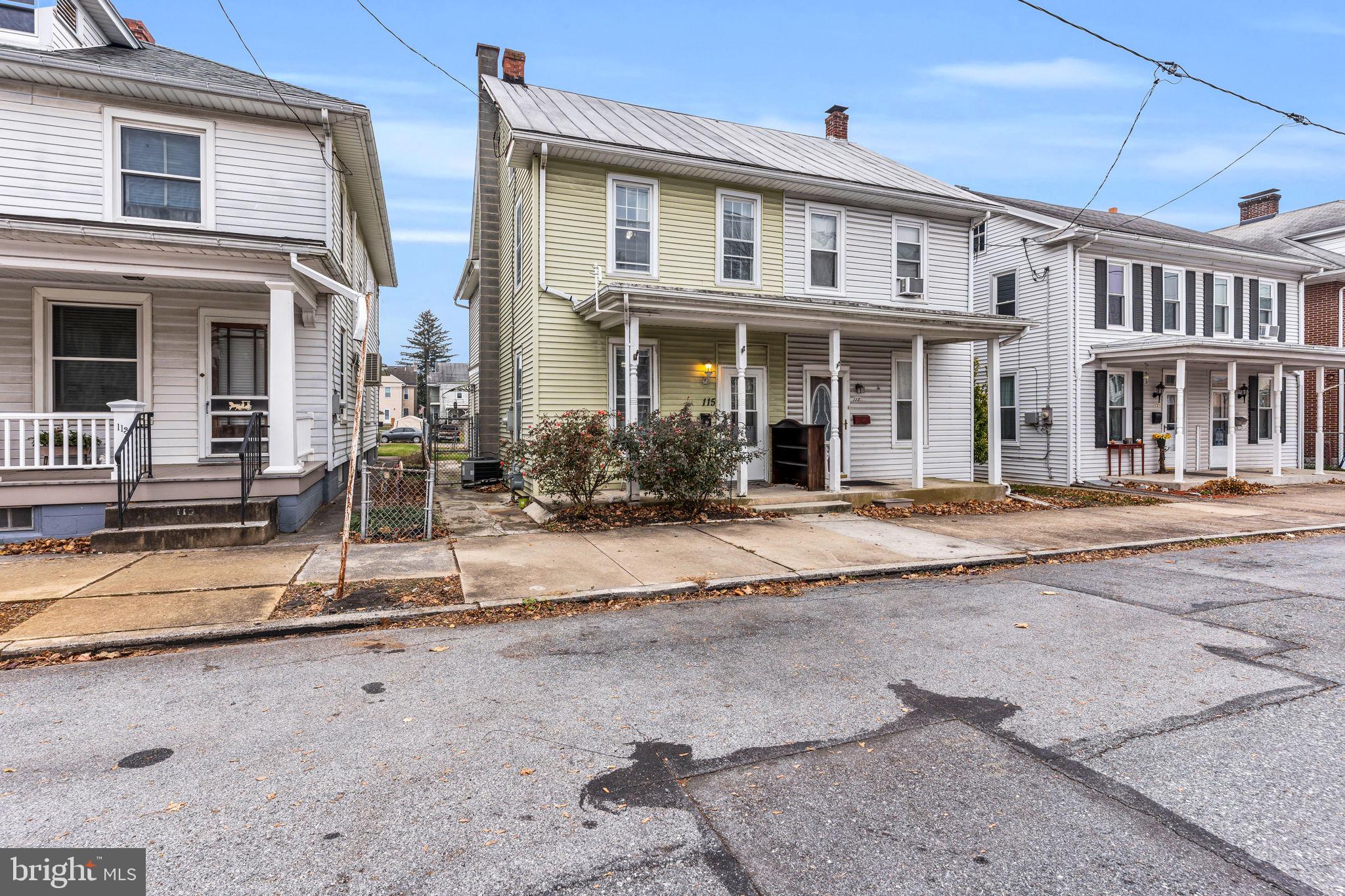 PALMYRA BOROUGH - Residential