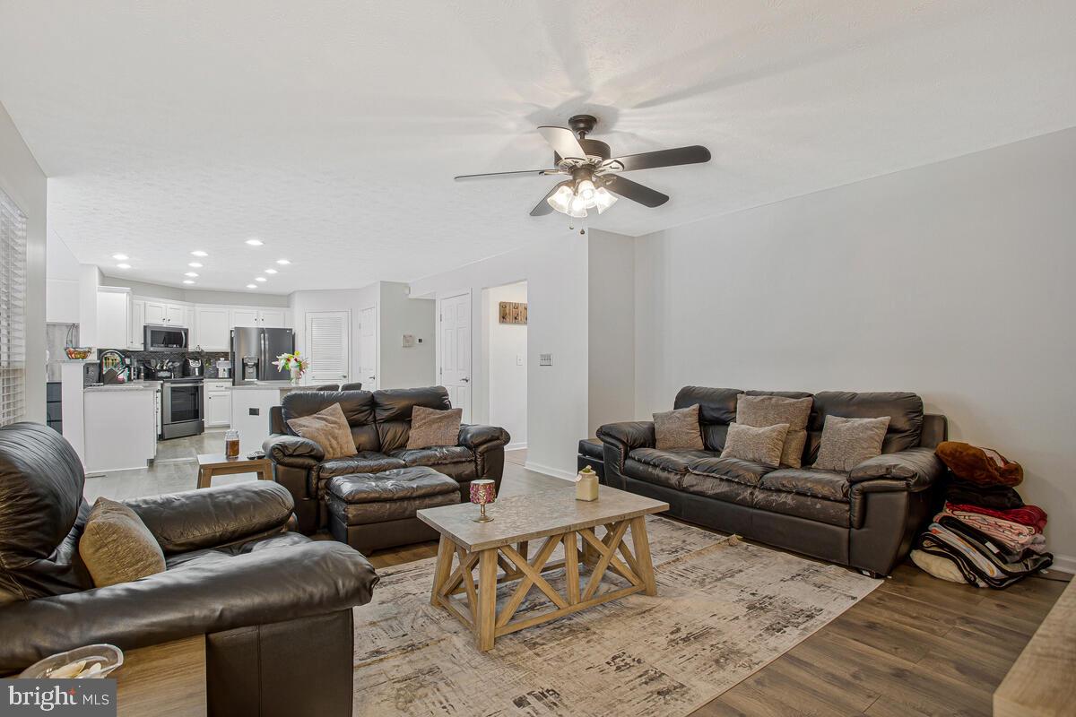 RICHFIELD STATION VILLAGE - Residential