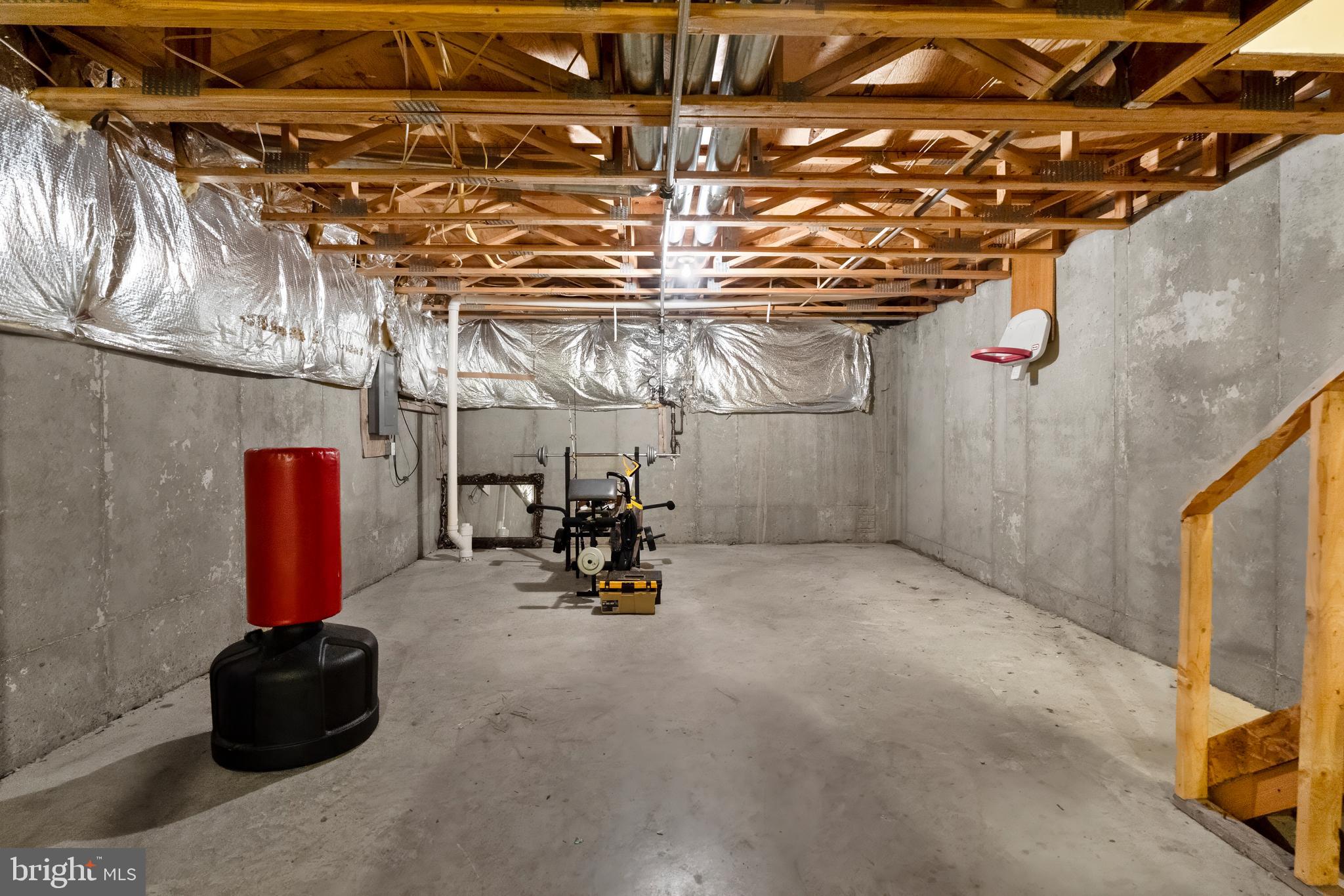 HERITAGE CROSSING - Residential