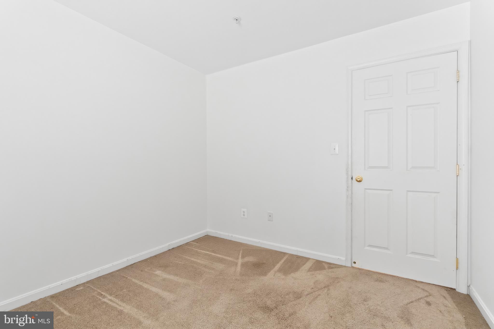 HERITAGE CROSSING - Residential