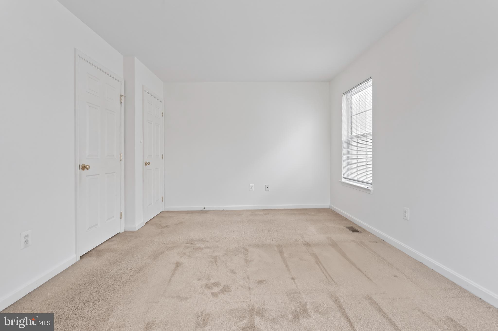 HERITAGE CROSSING - Residential