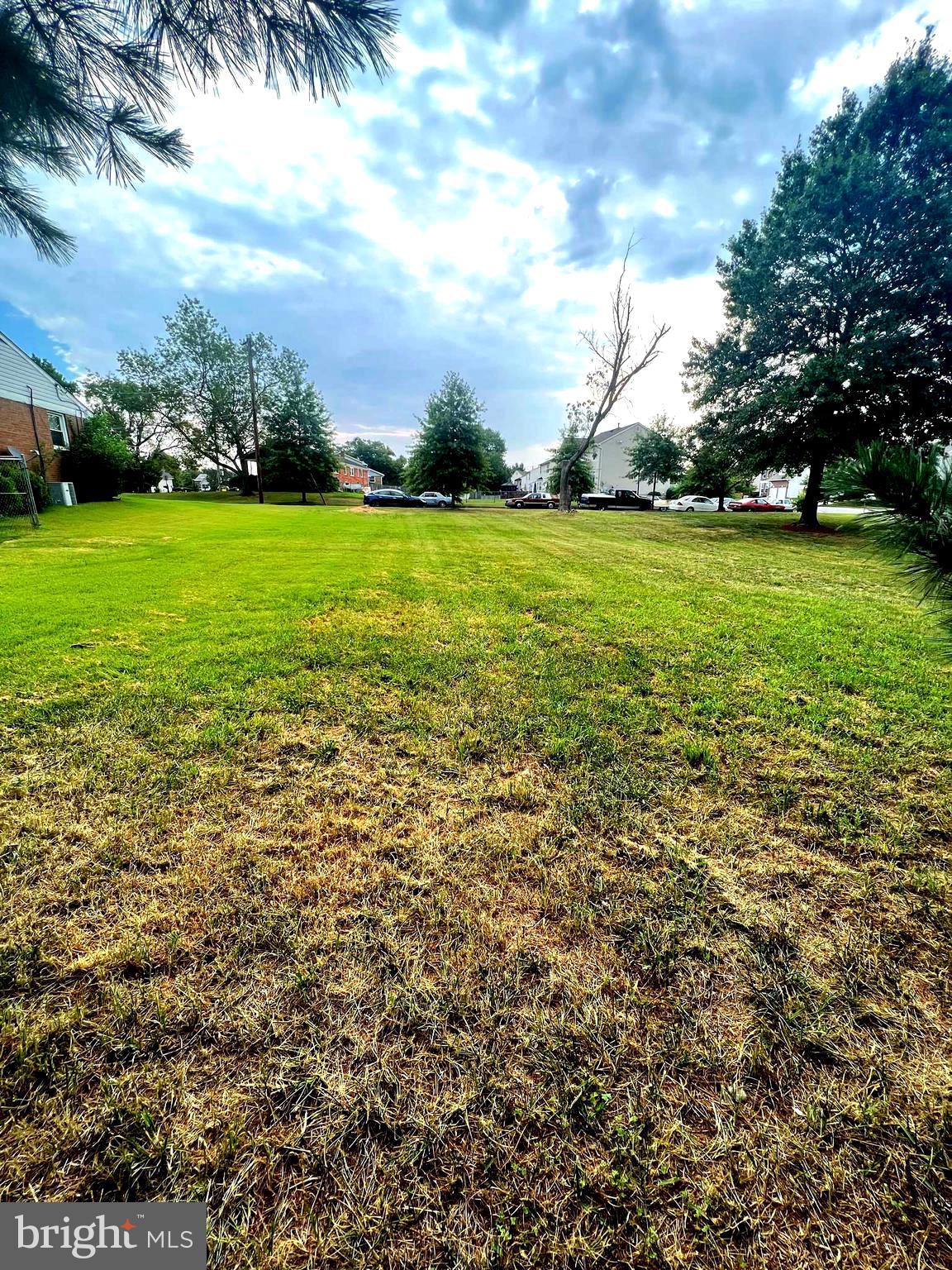 CAMBRIDGE ESTATES - Land