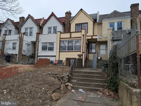 4027 E Roosevelt Boulevard, Philadelphia, PA MLS: PAPH2460732