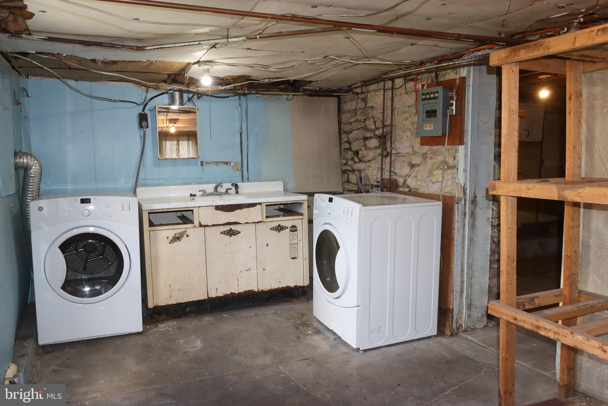 DOWNTOWN - Residential