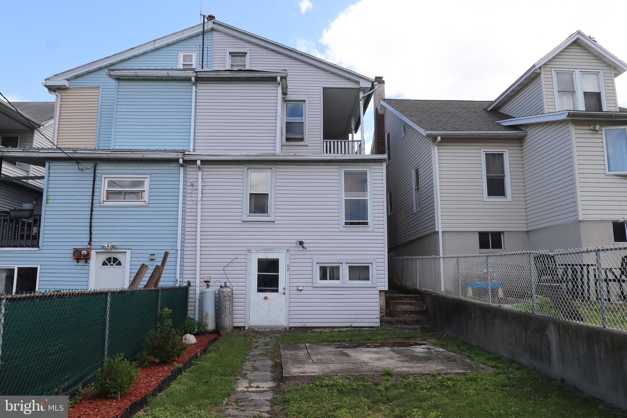 DOWNTOWN - Residential