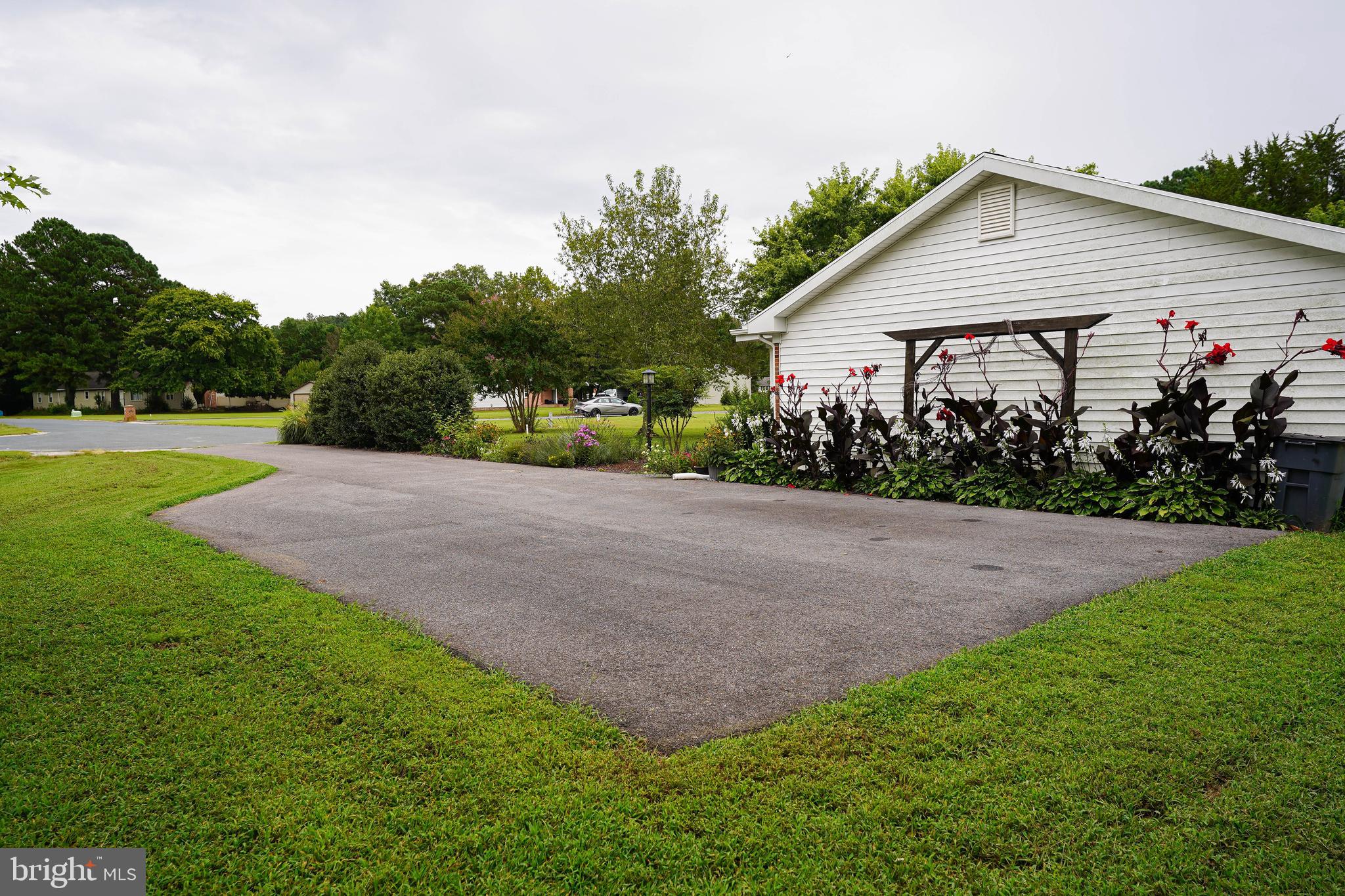 ROCKAWALKIN VILLAGE - Residential