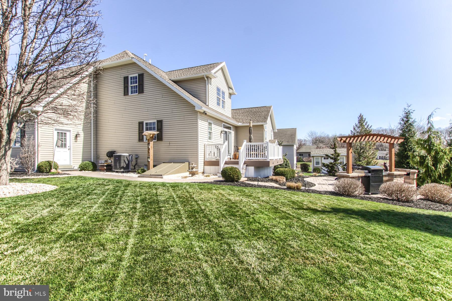 INDIAN HILLS - Residential