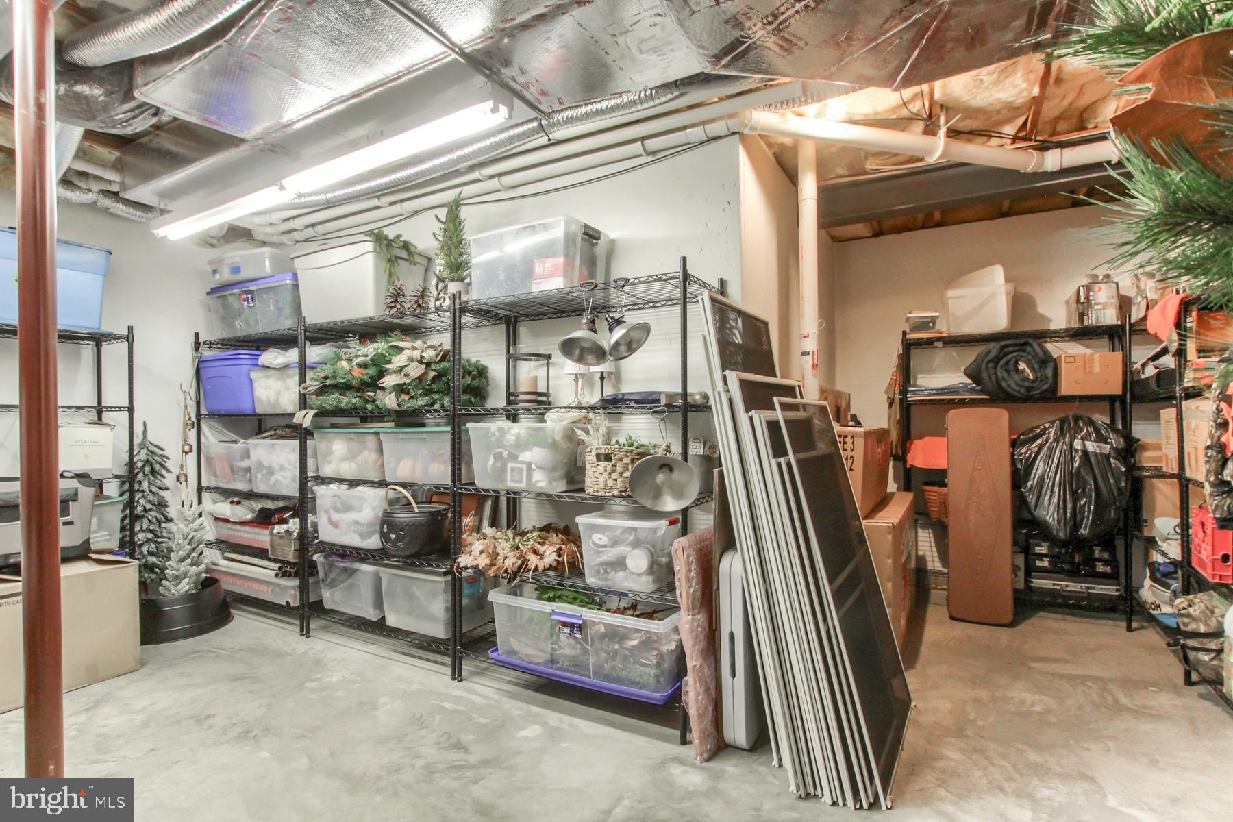 INDIAN HILLS - Residential