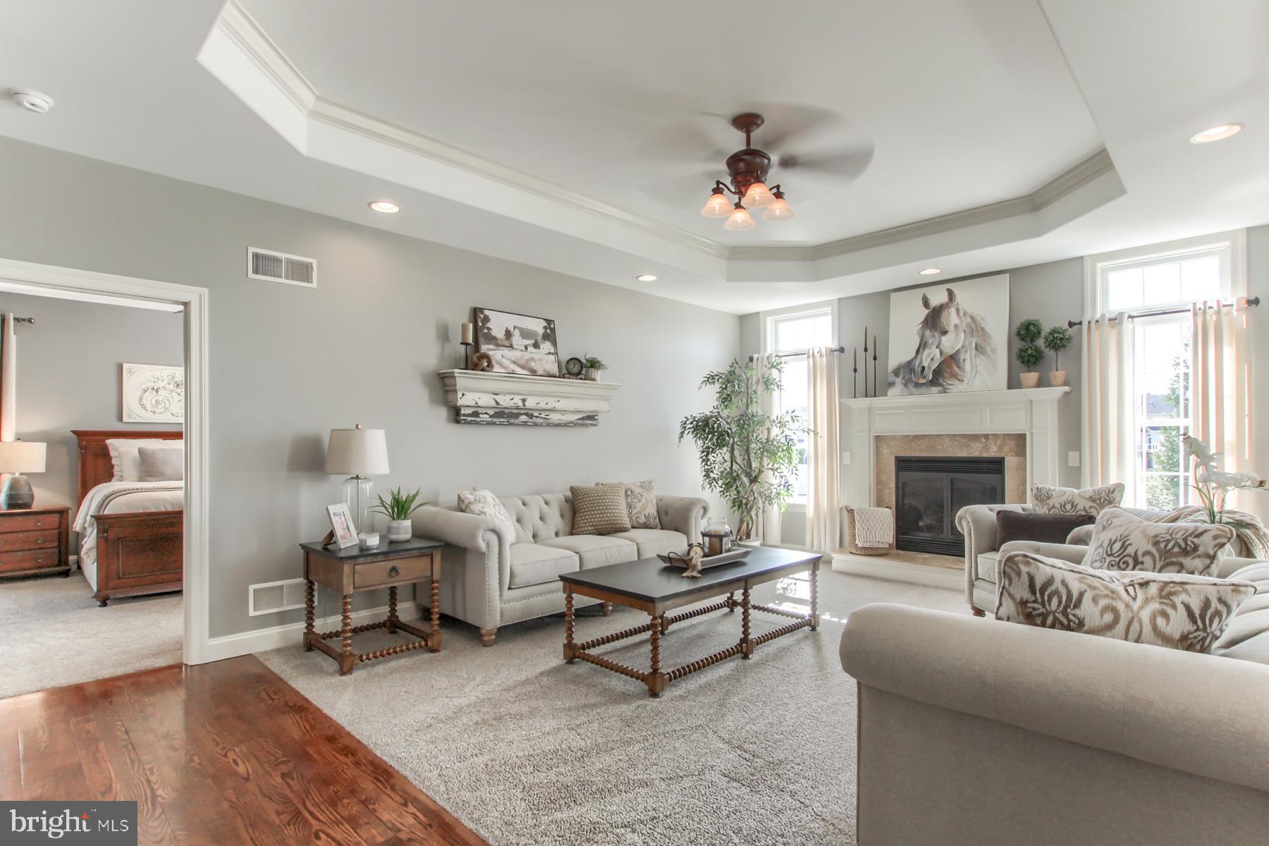 INDIAN HILLS - Residential