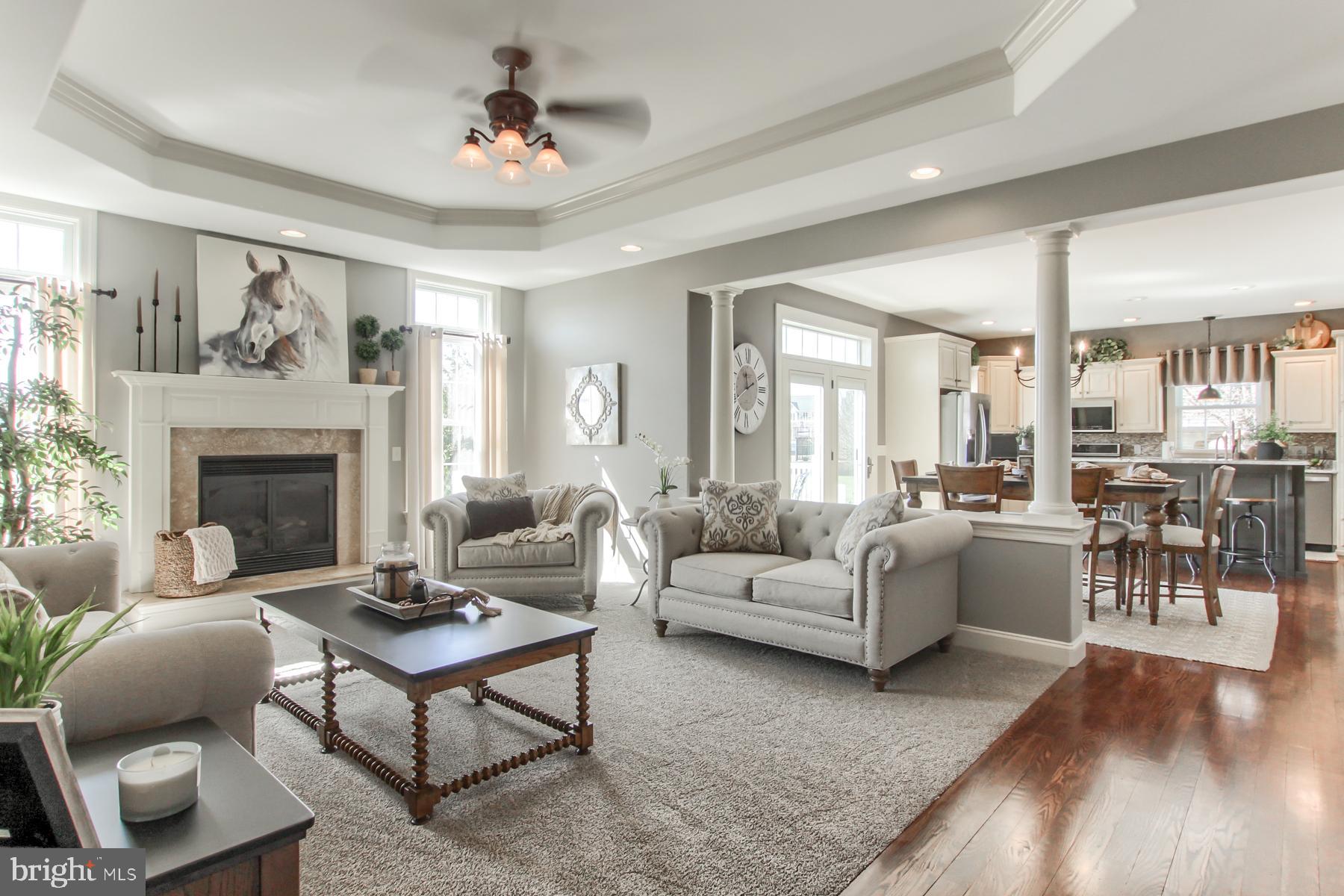 INDIAN HILLS - Residential