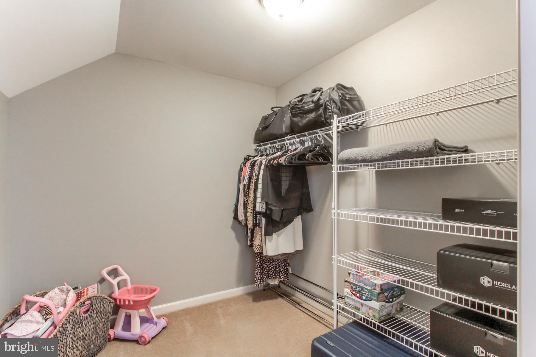 INDIAN HILLS - Residential