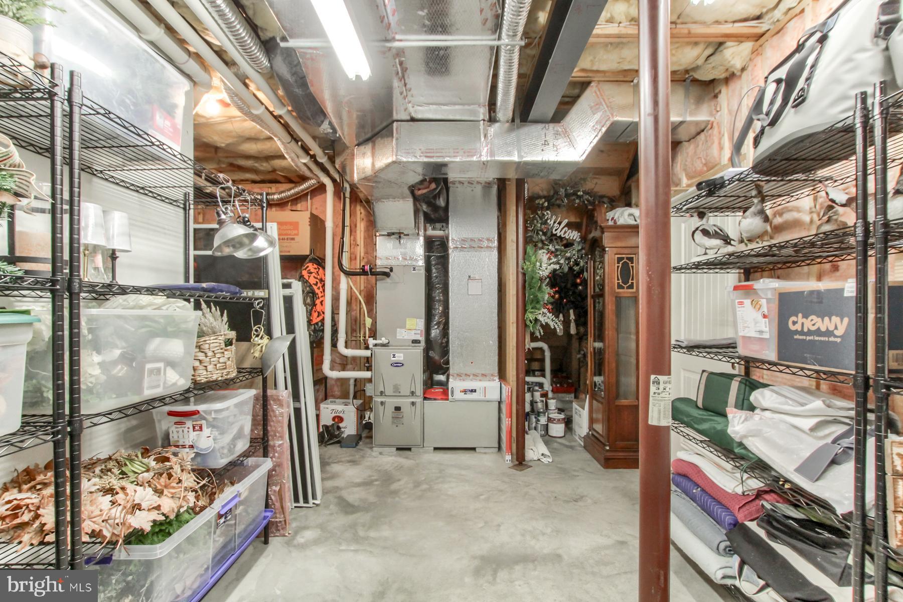 INDIAN HILLS - Residential