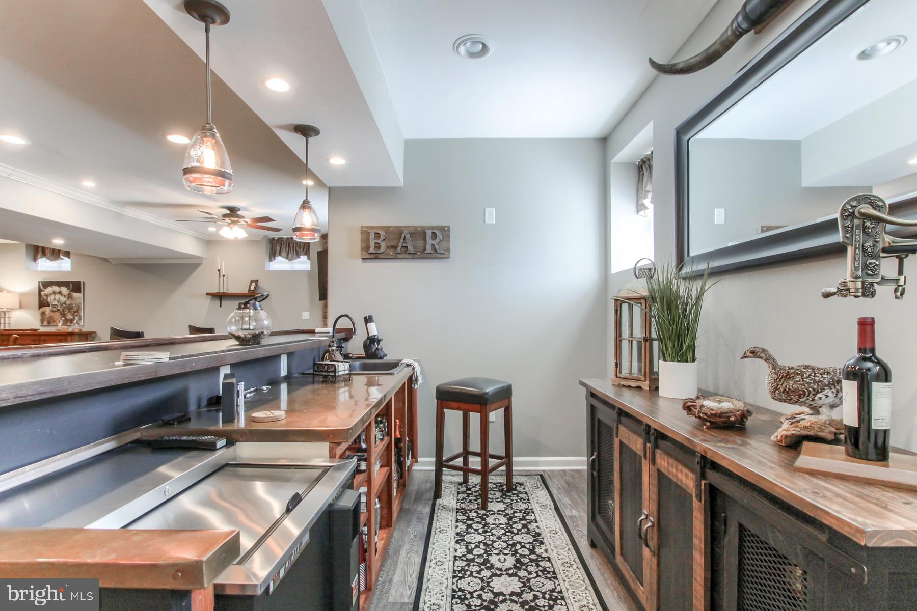 INDIAN HILLS - Residential