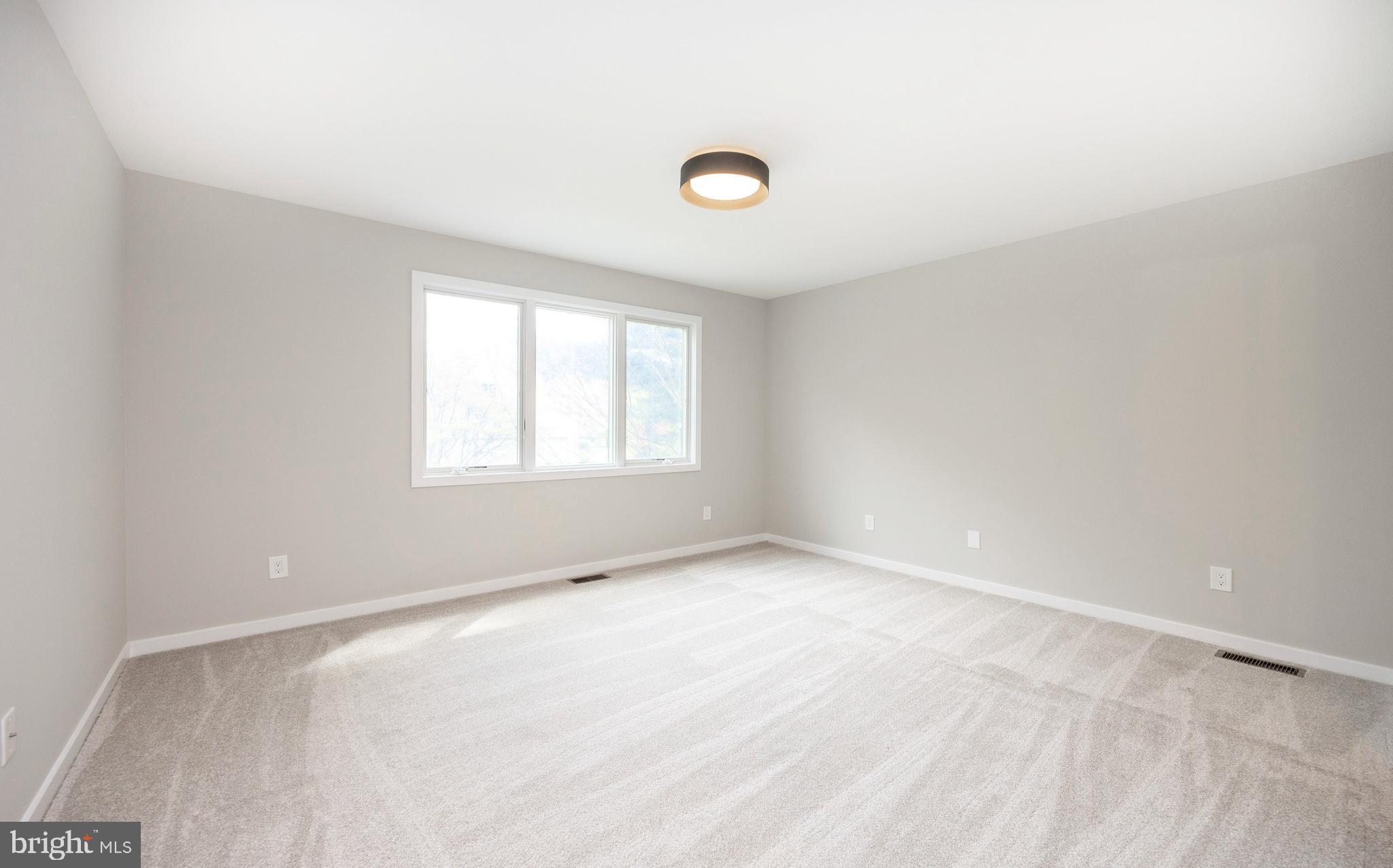 WATERGLEN - Residential