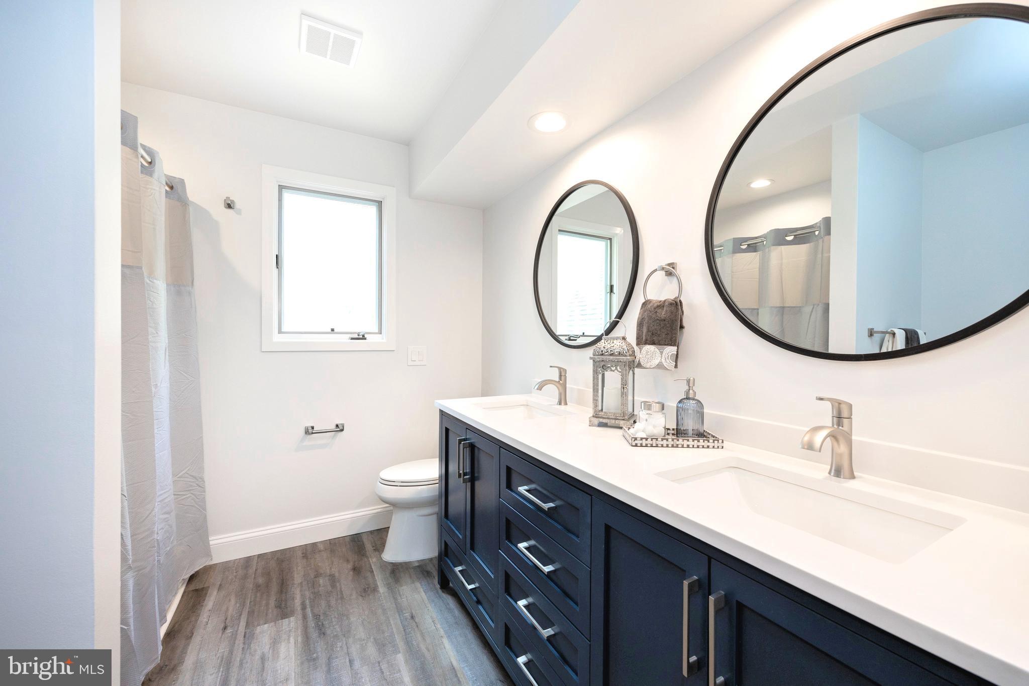 WATERGLEN - Residential