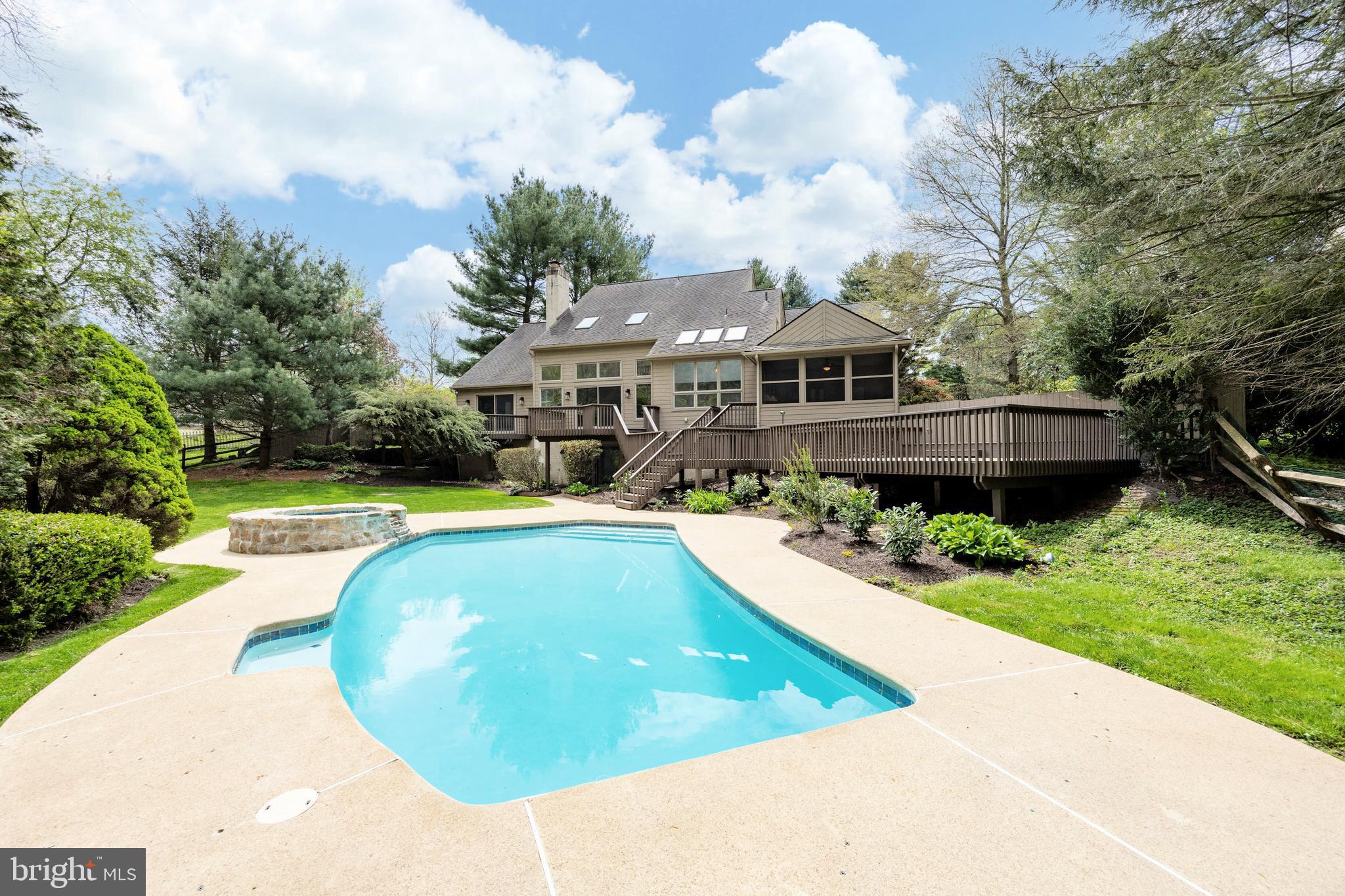 WATERGLEN - Residential