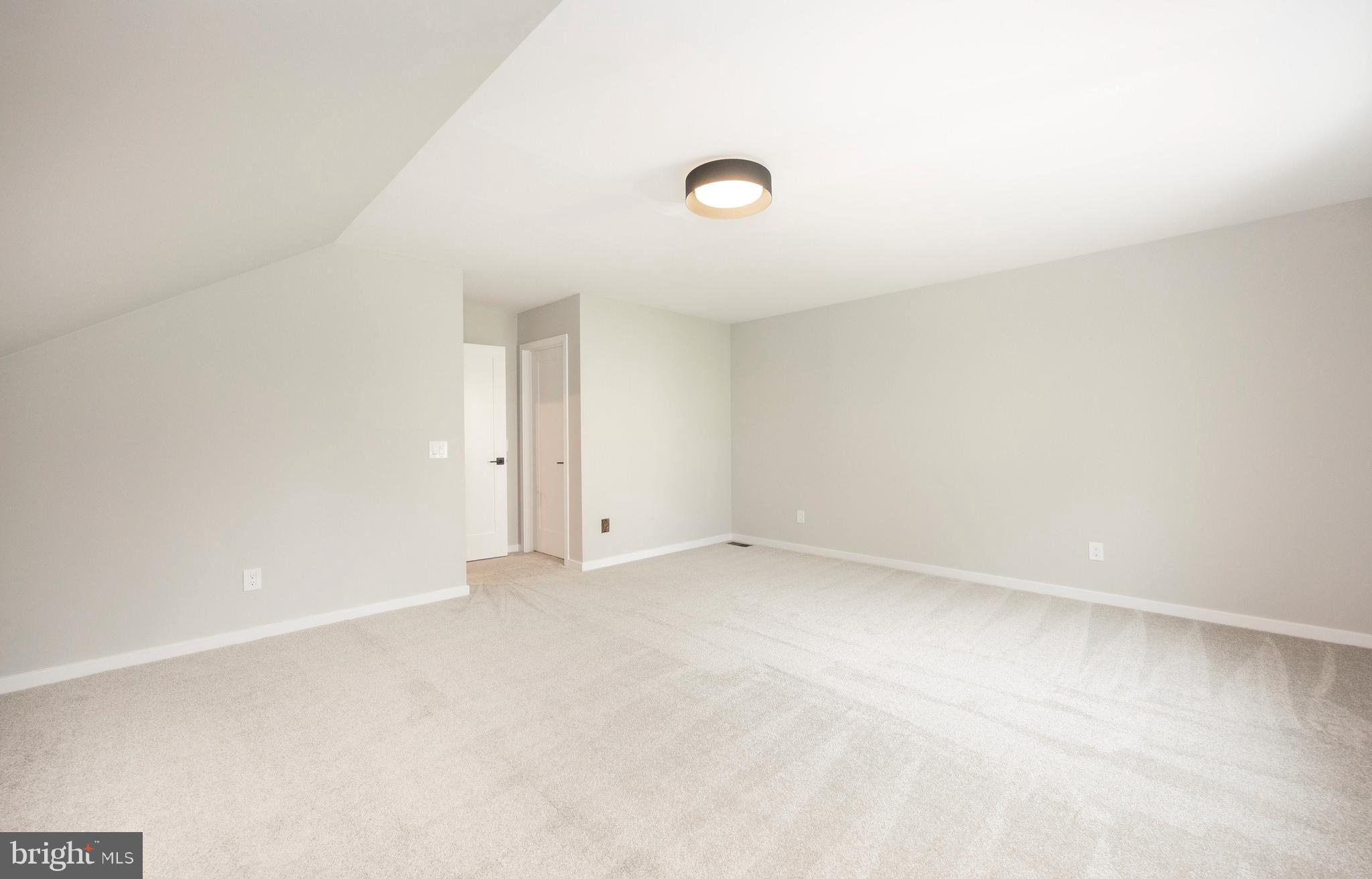 WATERGLEN - Residential