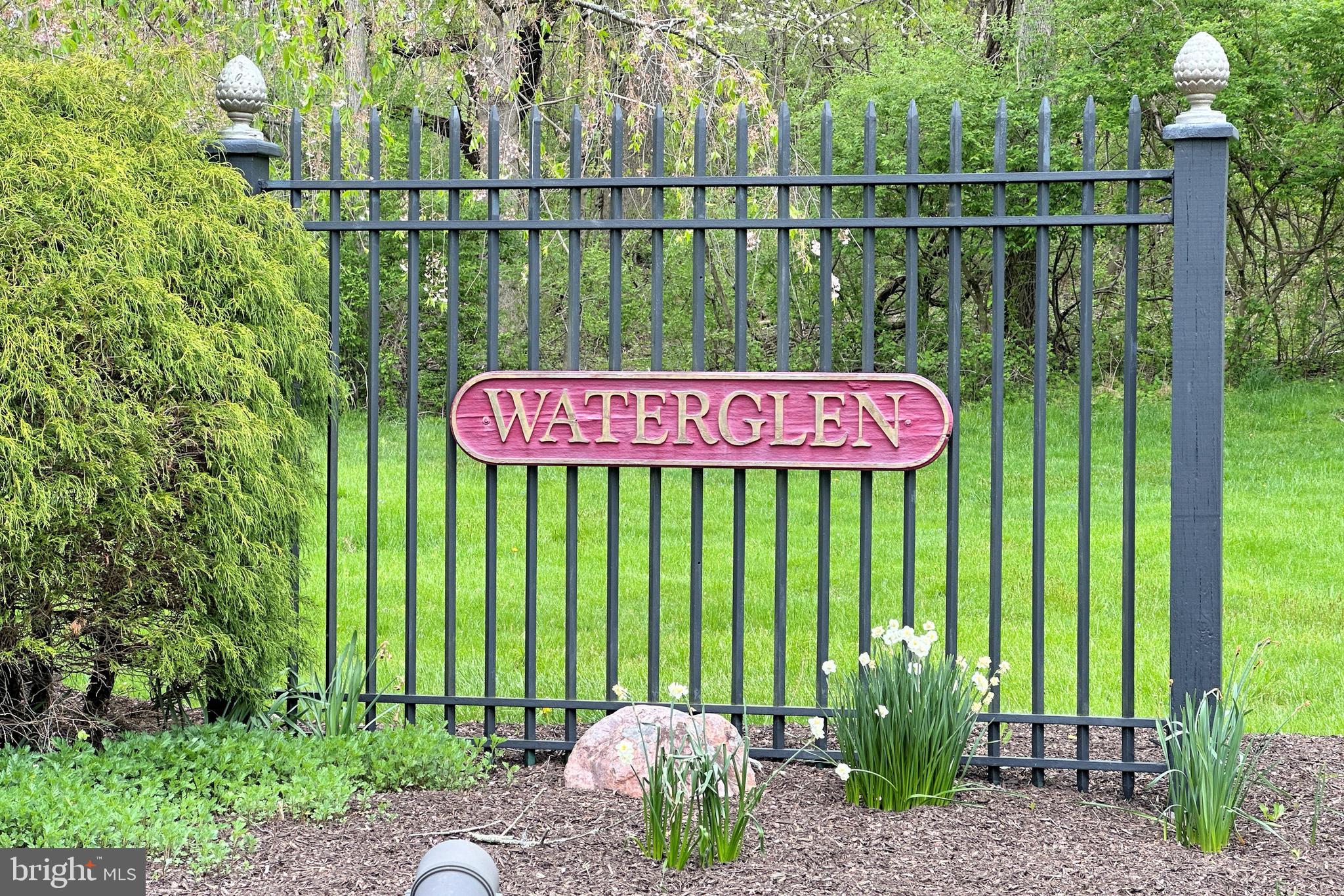 WATERGLEN - Residential