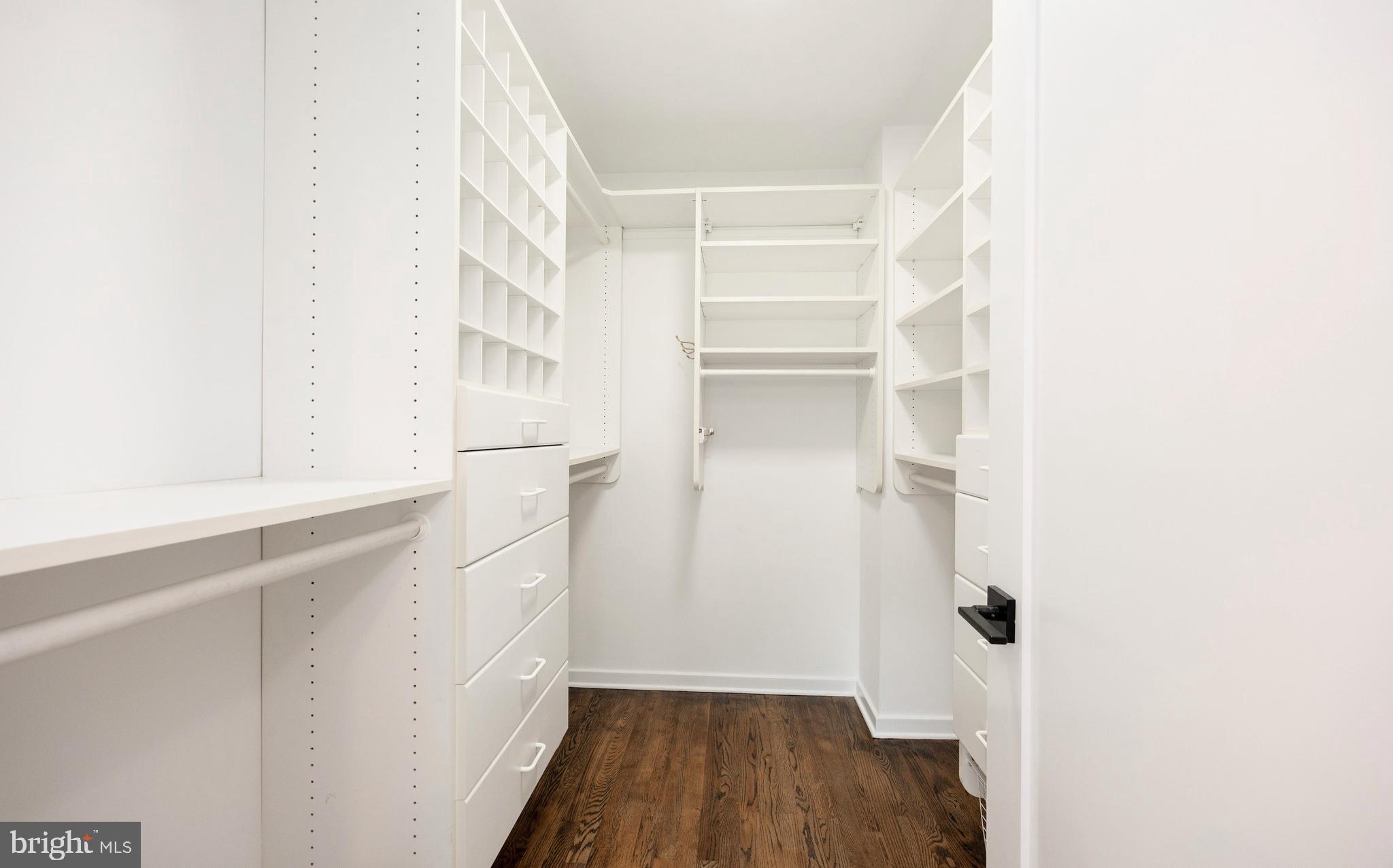 WATERGLEN - Residential