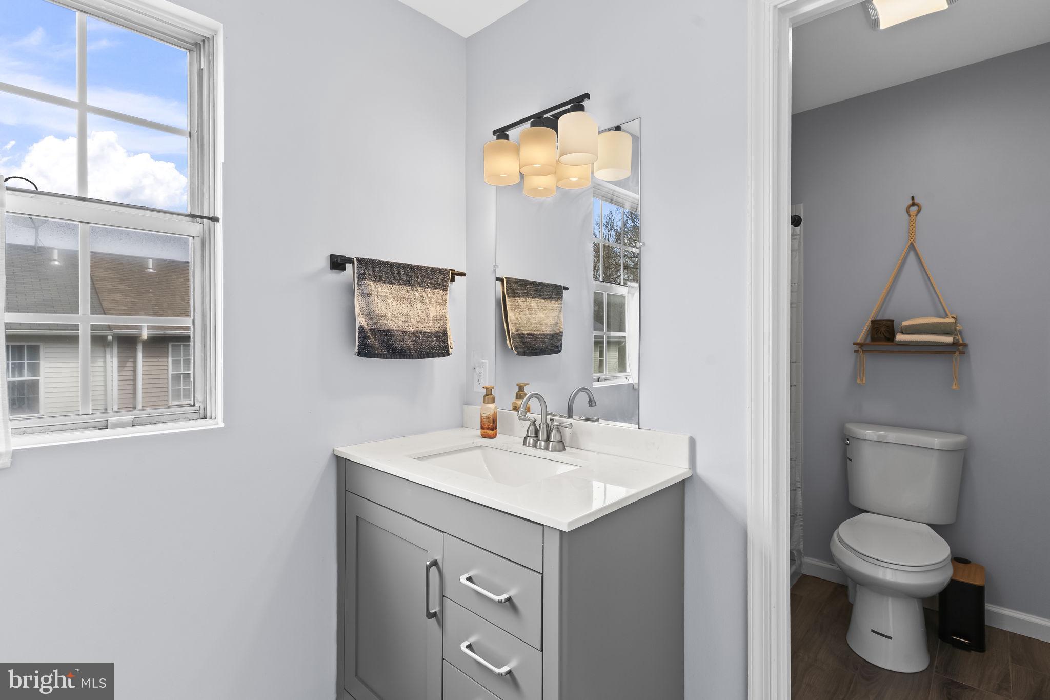 BURNT OAKS - Residential