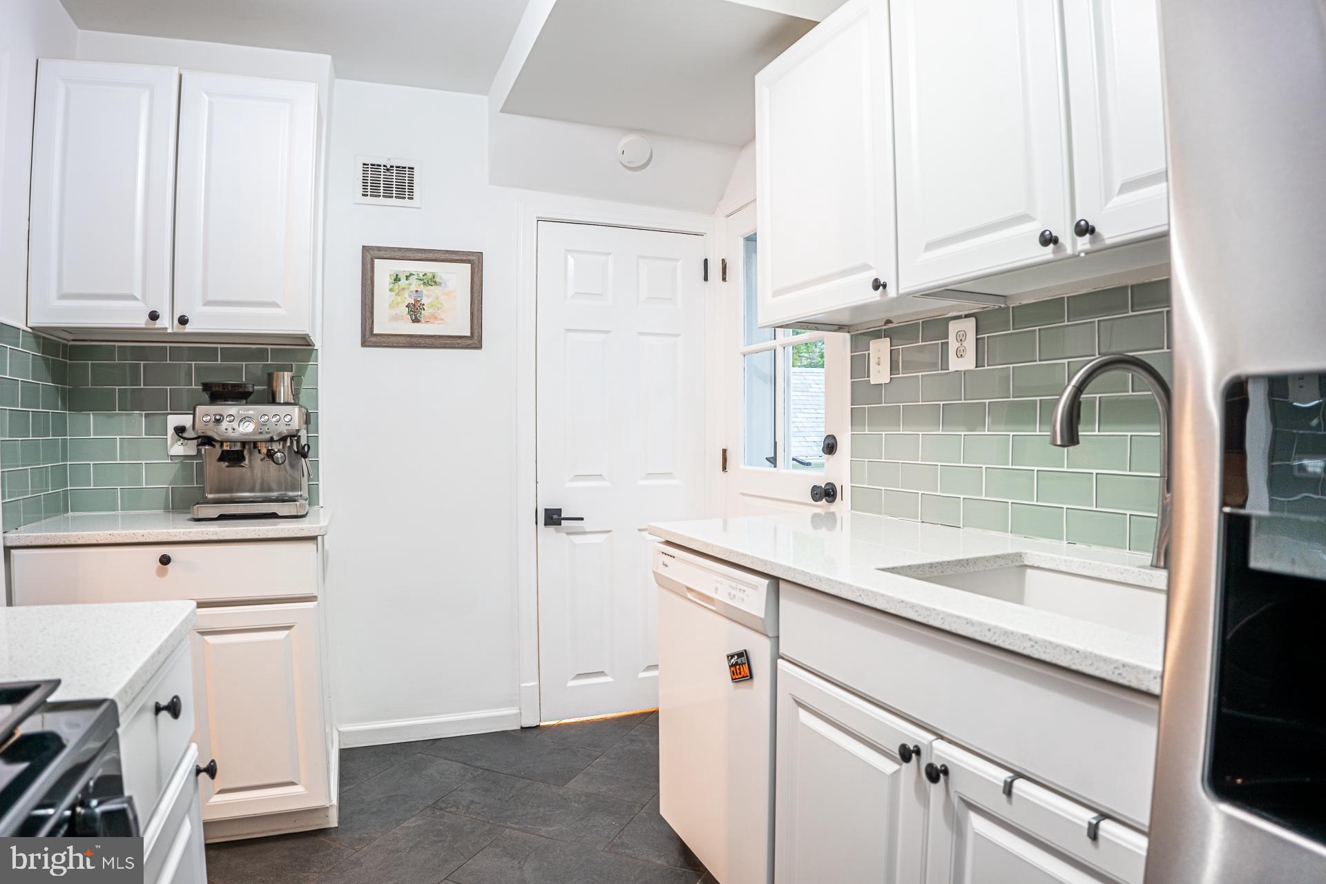 ARLINGTON FOREST - Residential Lease