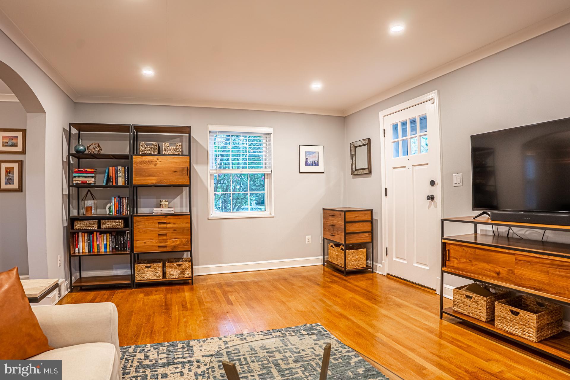 ARLINGTON FOREST - Residential Lease