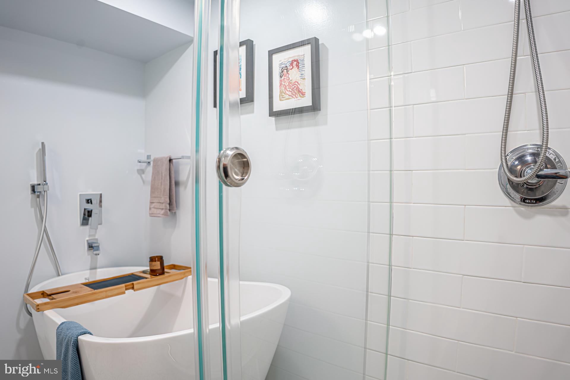 ARLINGTON FOREST - Residential Lease