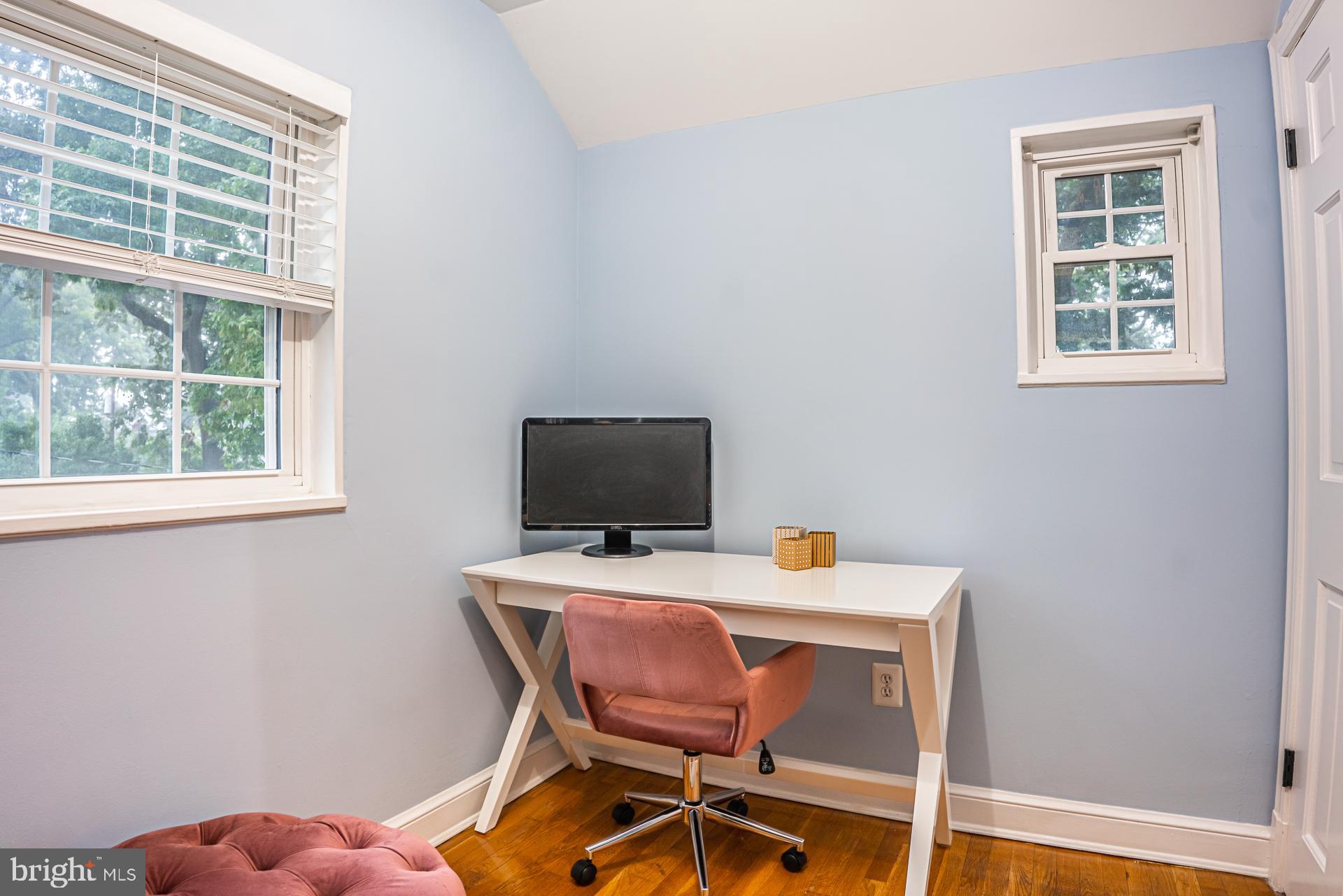 ARLINGTON FOREST - Residential Lease