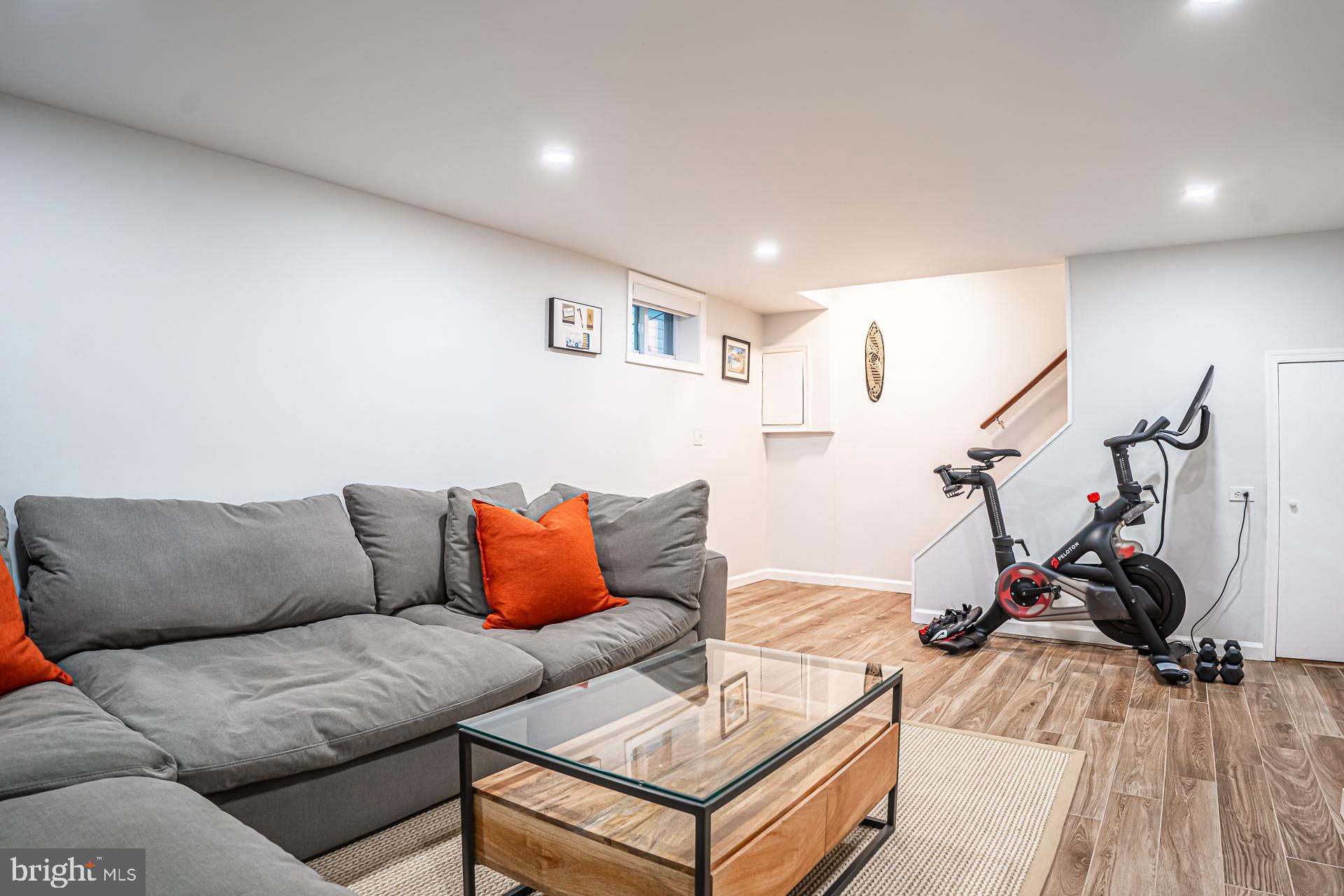 ARLINGTON FOREST - Residential Lease