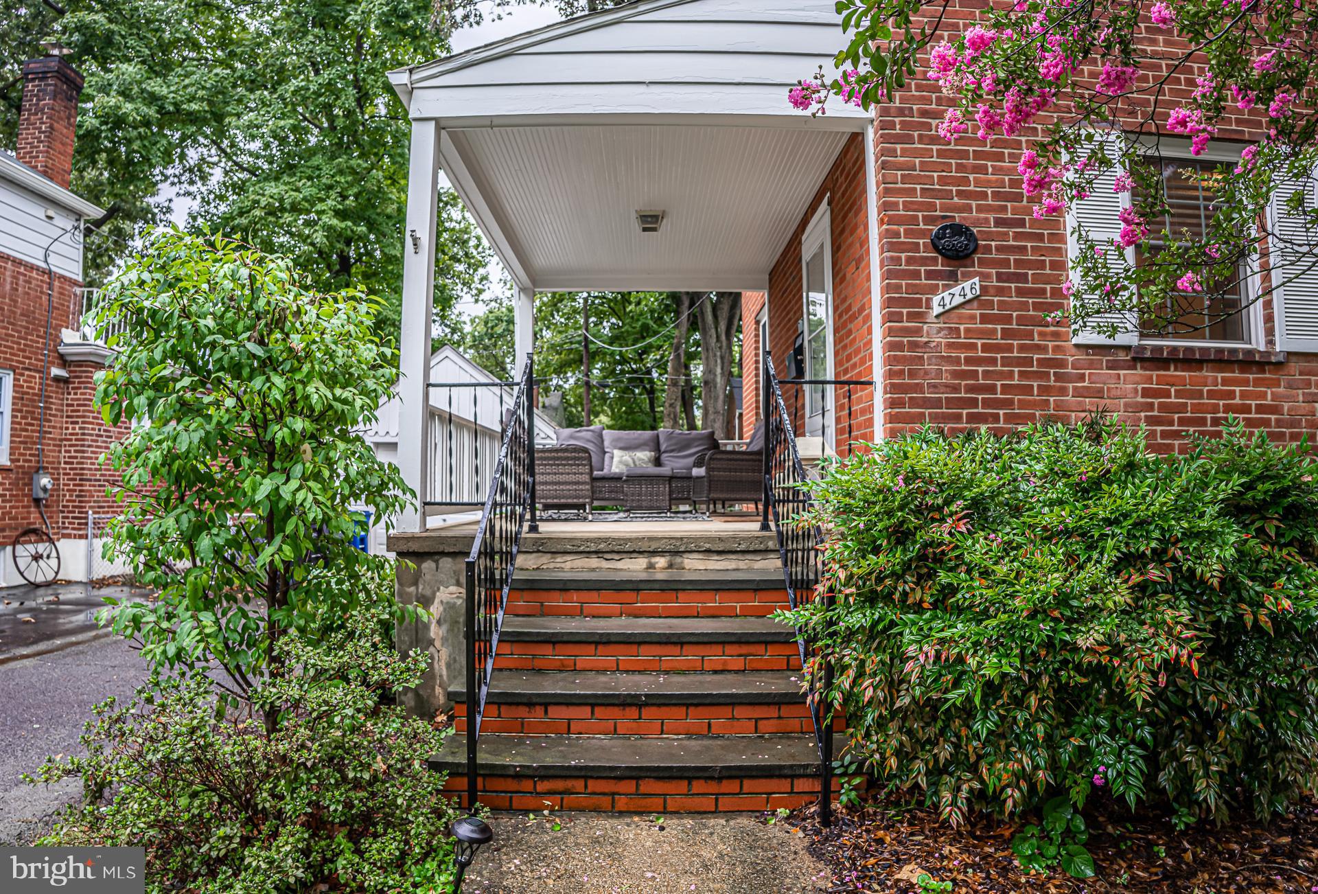 ARLINGTON FOREST - Residential Lease