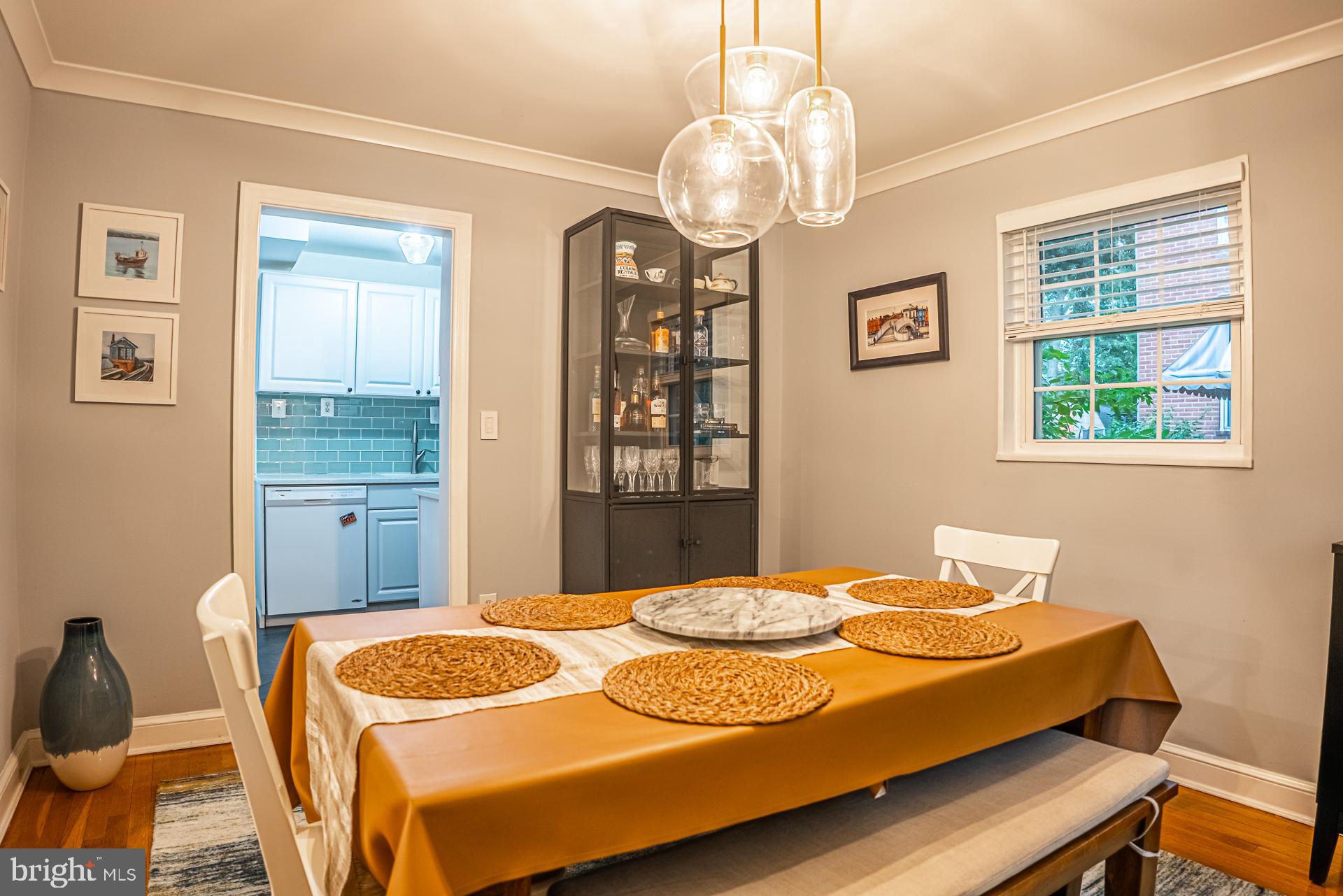 ARLINGTON FOREST - Residential Lease