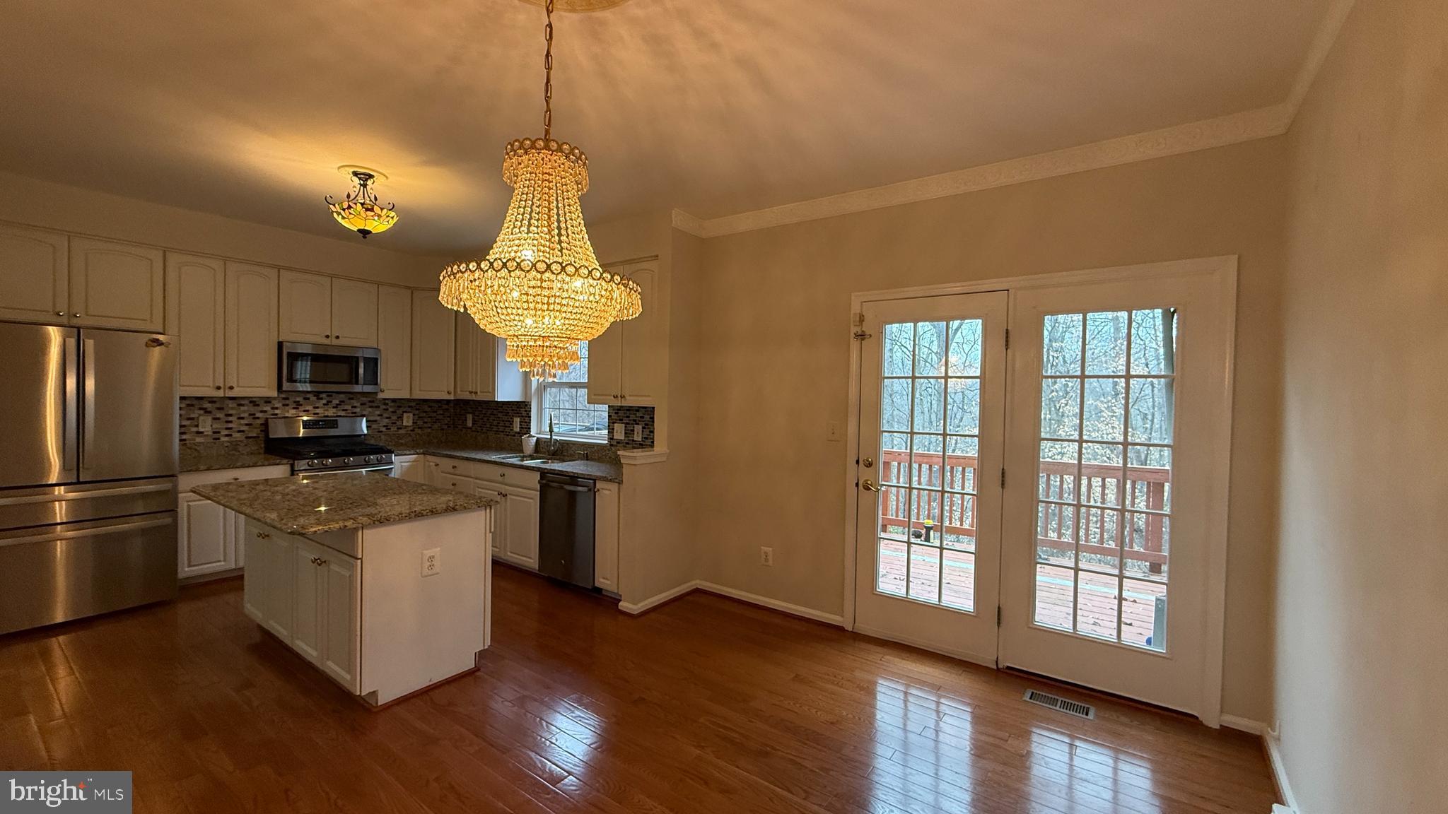 2570 SYLVAN MOOR LANE