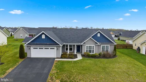 MLS: WVBE2049704