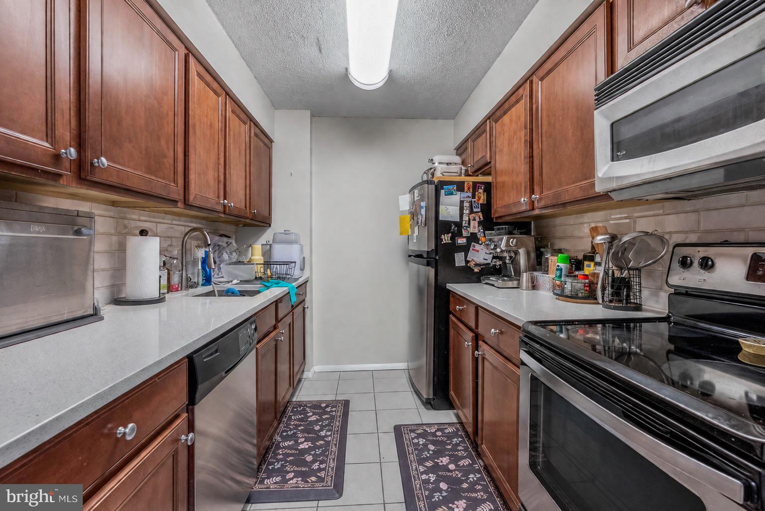 1420 LOCUST STREET 6M