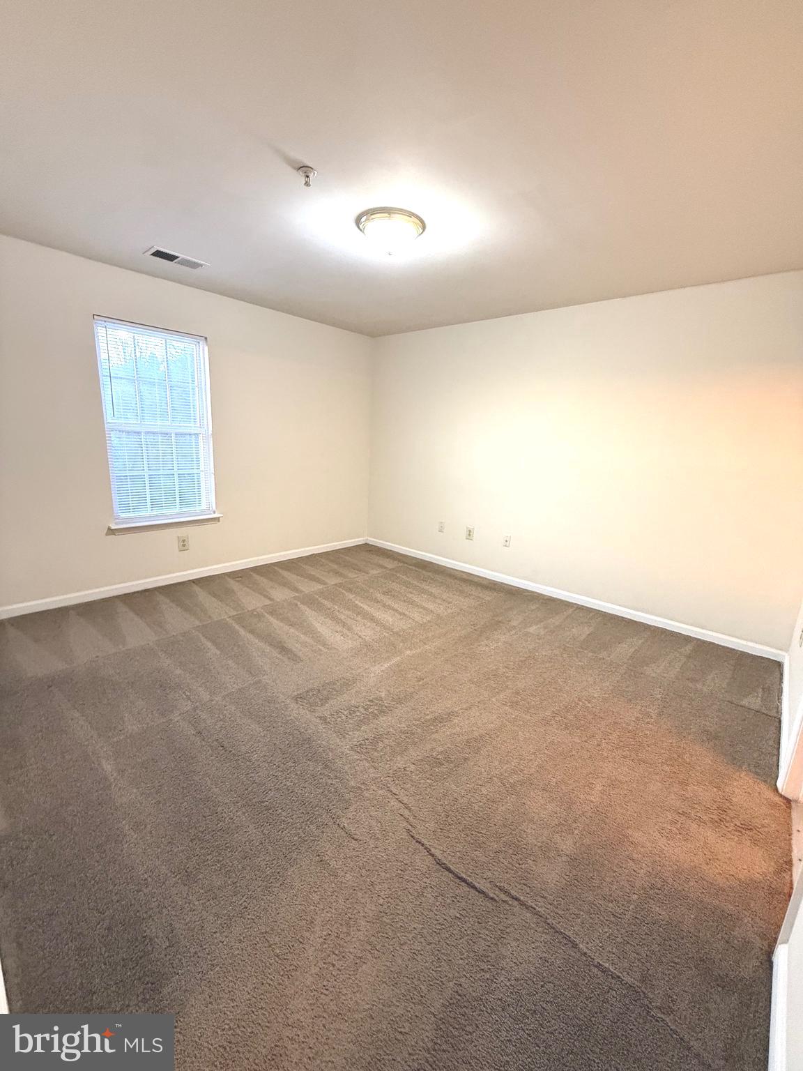 CARRIAGE POINTE AT AQUIA - Residential Lease