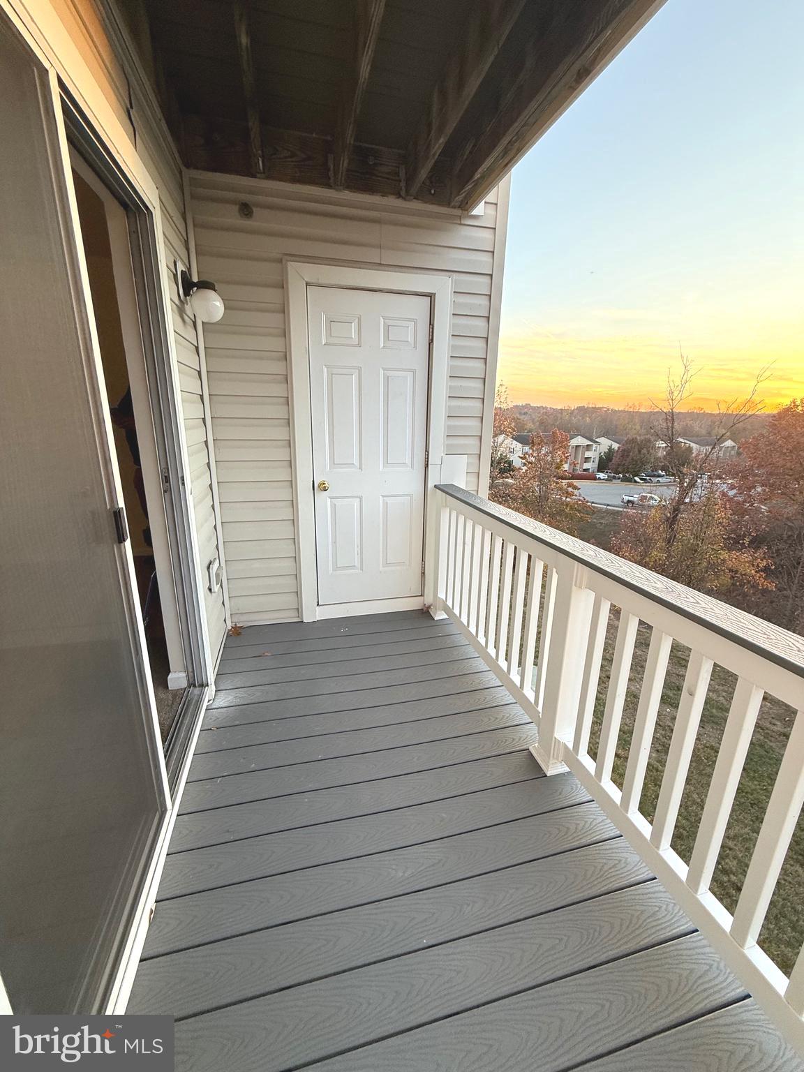 CARRIAGE POINTE AT AQUIA - Residential Lease