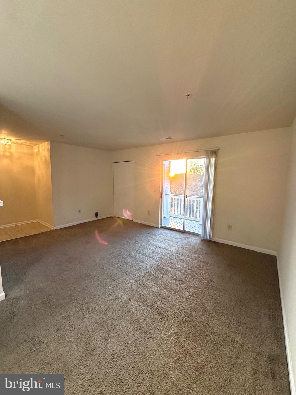 CARRIAGE POINTE AT AQUIA - Residential Lease