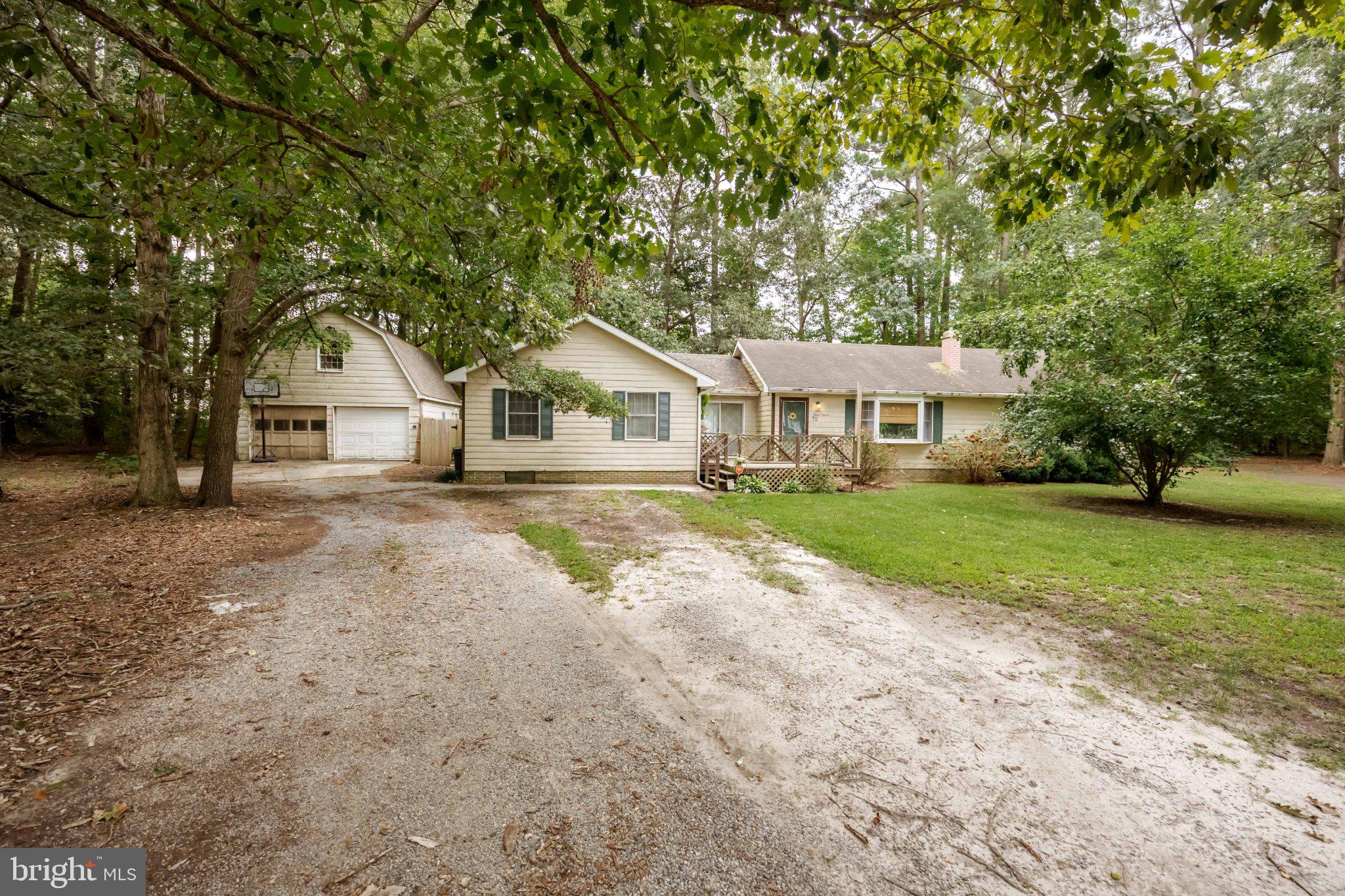 711 HOMEWOOD DRIVE